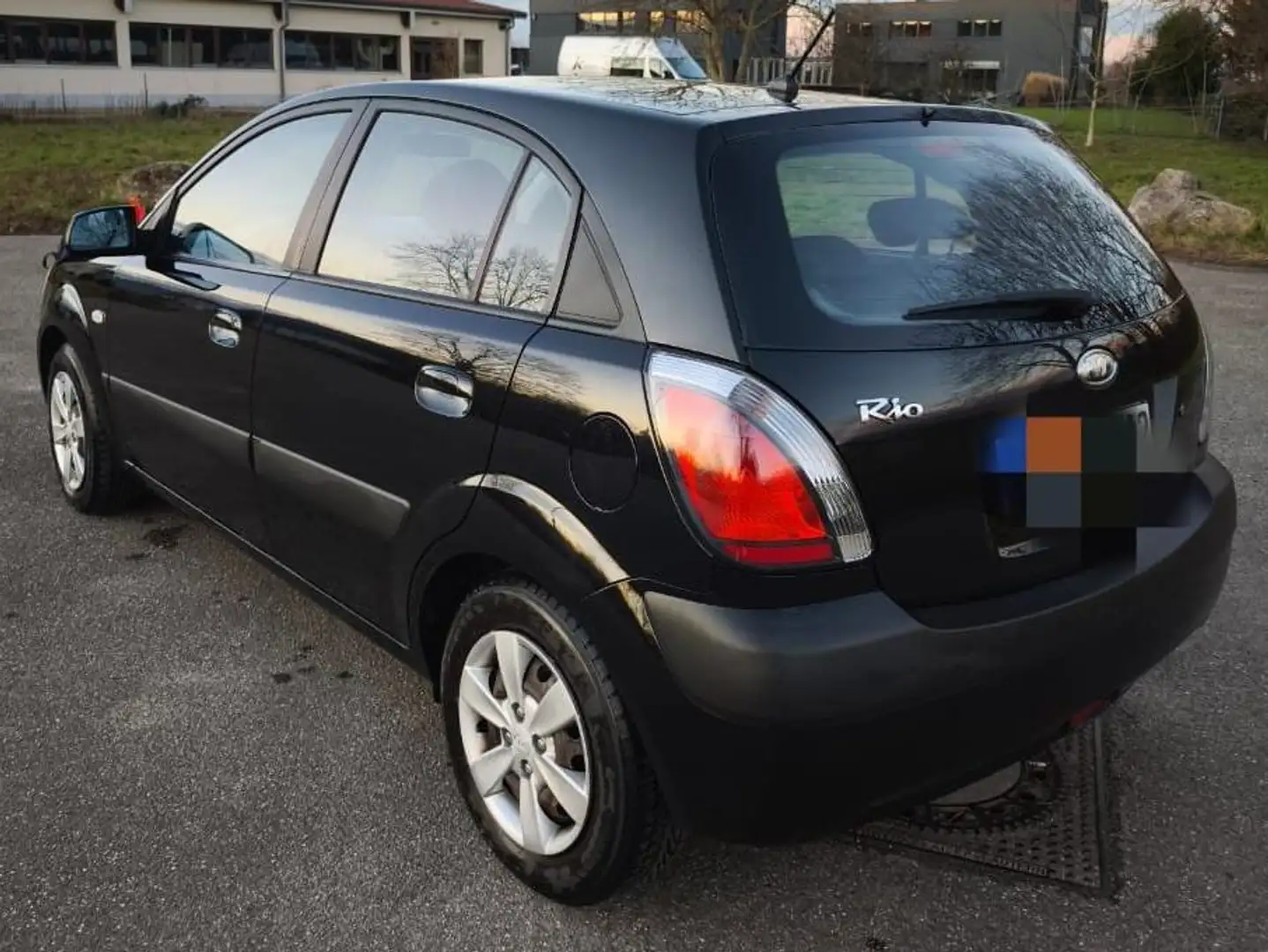 Kia Rio Rio 1.4 EX Basis Negro - 2