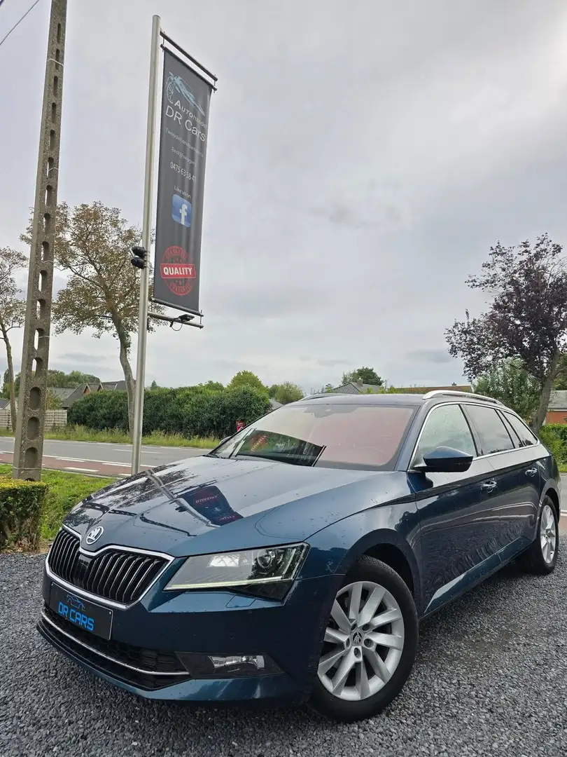 Skoda Superb Superb Combi 1.6 TDI DSG Style Blau - 1