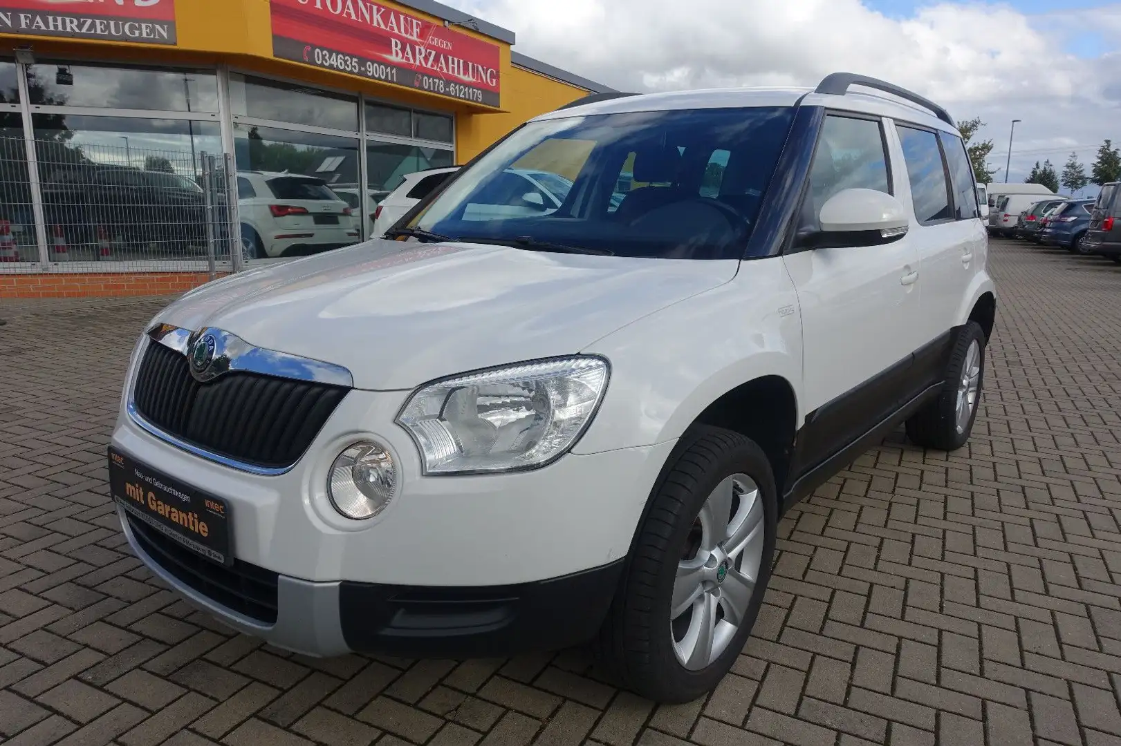 Skoda Yeti Family*Klima*Brems-Assist*Tempom*Sitzh*PDC* Weiß - 1