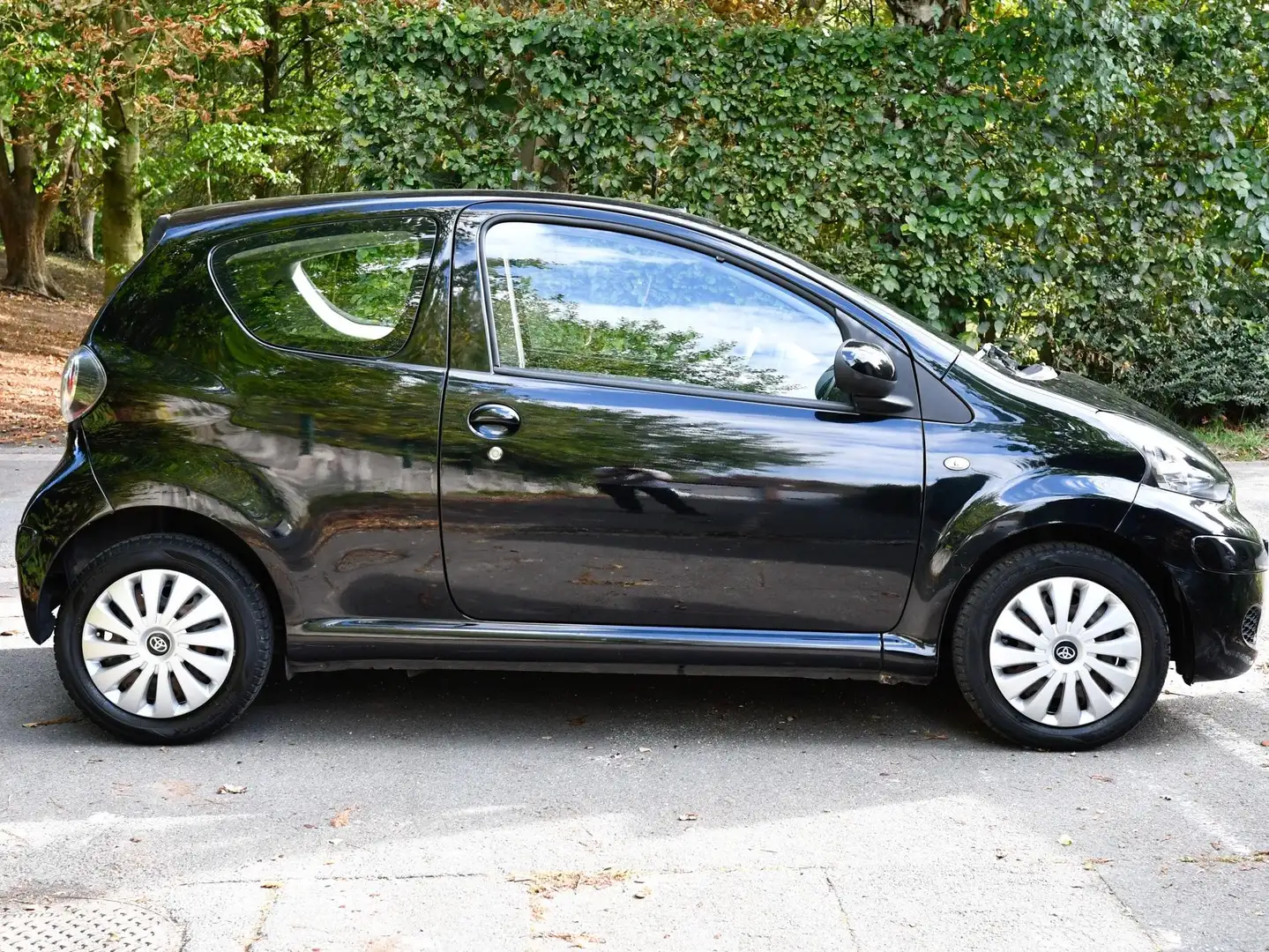 Toyota Aygo 1.0i VVT-i   VENDU / VERKOCHT / SOLD Zwart - 2