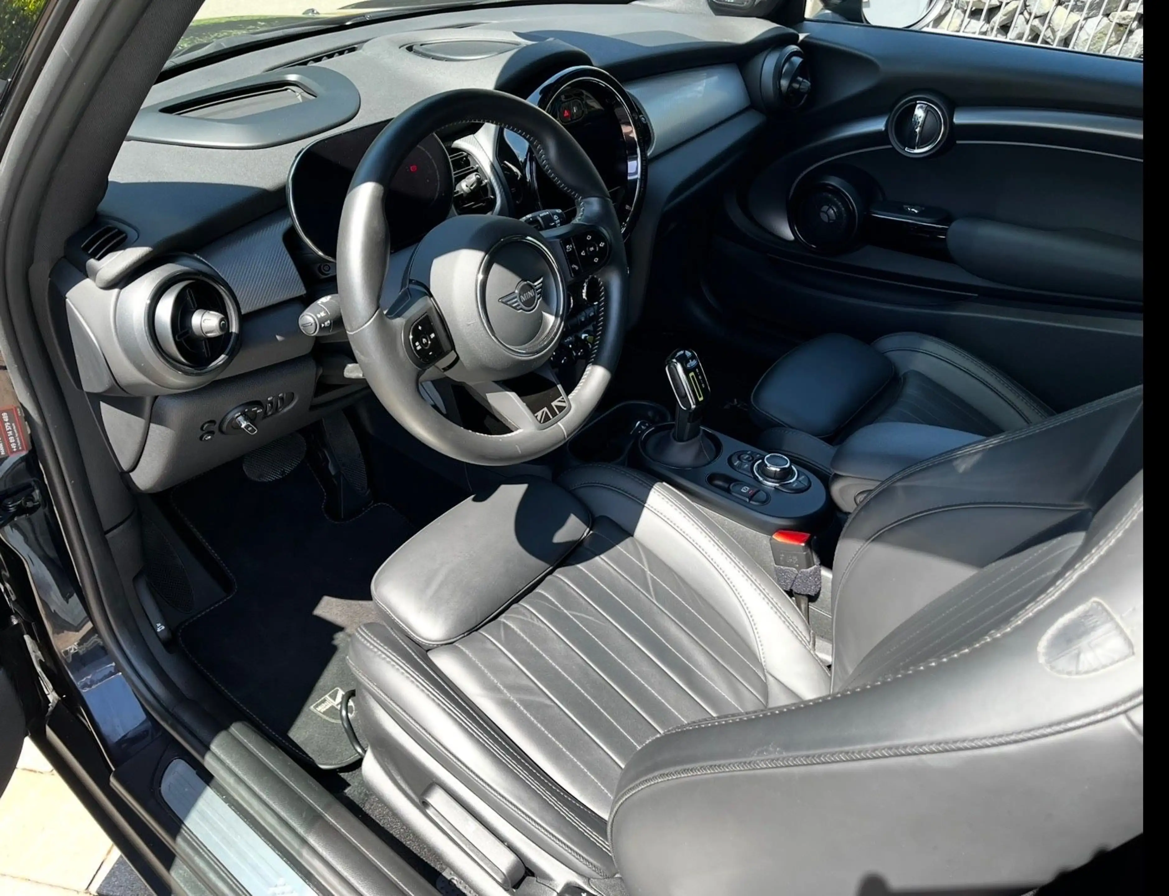 MINI Cooper SE Leder Pano HUD Navi LED KAM H/K 17'' — photo 11