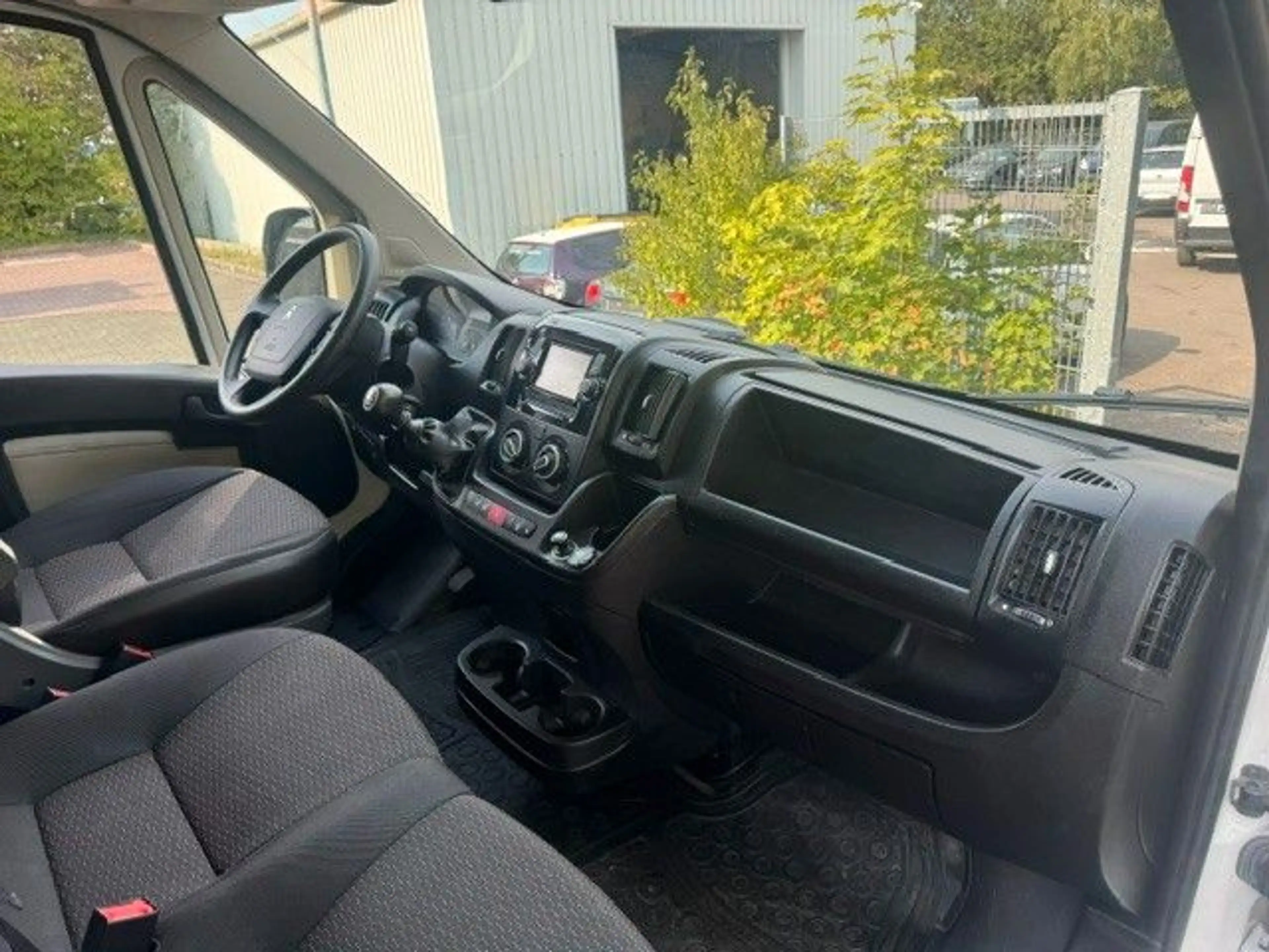 Peugeot Boxer BOXER L1H1 MFL KLIMA AHK — photo 5