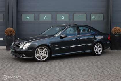 Mercedes-Benz E 55 AMG | Youngtimer | Luchtvering | Pano | Harman-Kardon