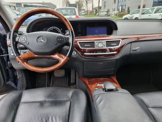Mercedes-Benz S Class view 6