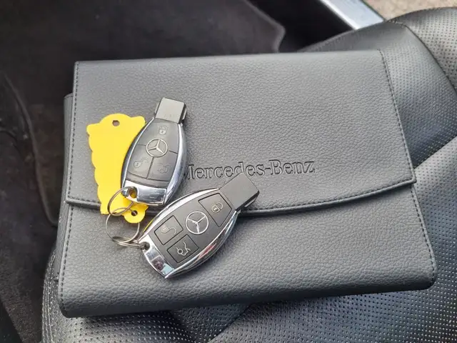Mercedes-Benz S Class view 8