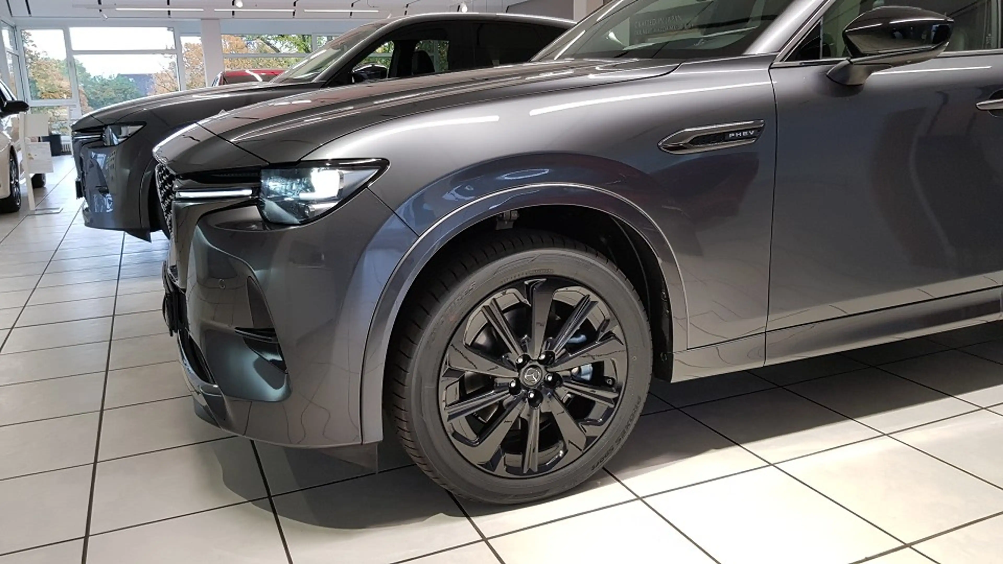 Mazda CX-80 2.5L e-SKYACTIV PHEV 327ps Homura Plus — photo 2