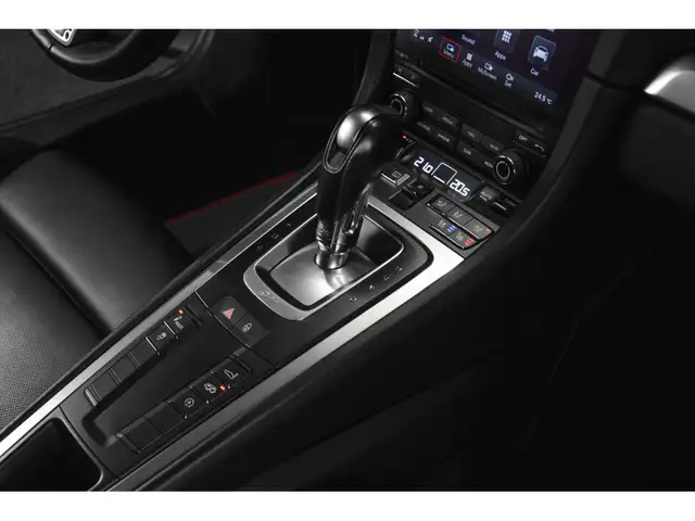 Porsche 991 view 11