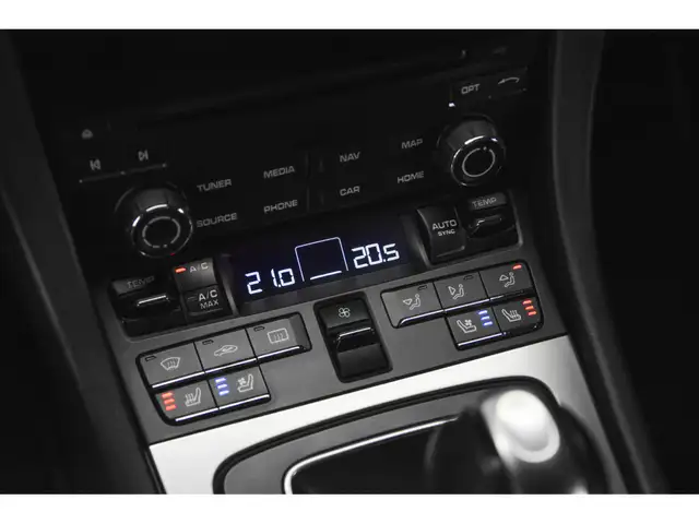 Porsche 991 view 15