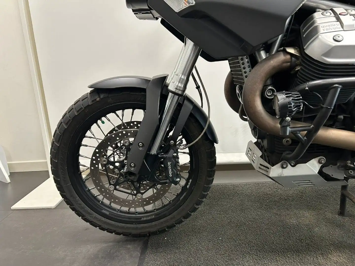 Moto Guzzi Stelvio 1200 STELVIO 1200 NXT Noir - 2
