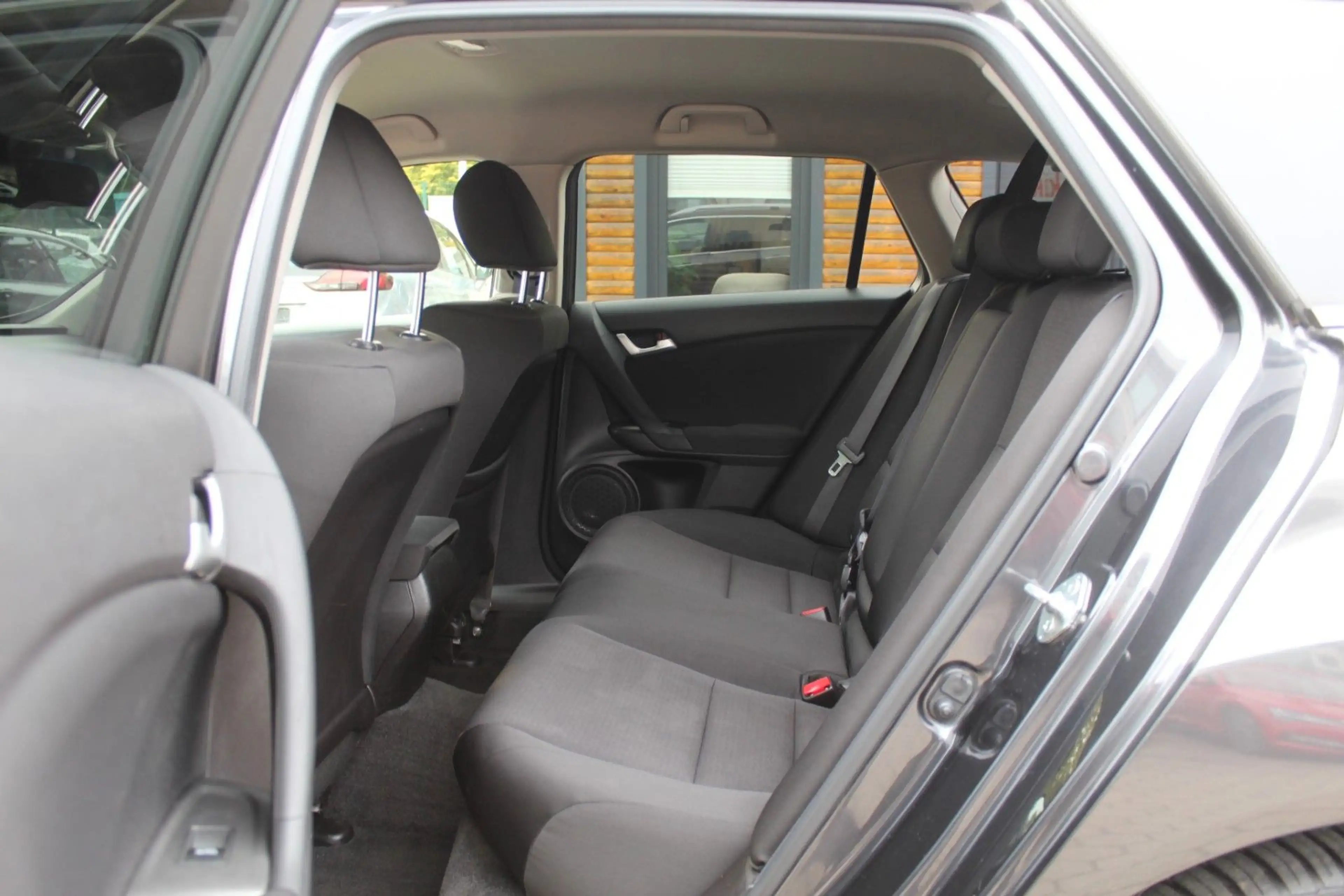 Honda Accord Tourer 2.0 Automatik — photo 14