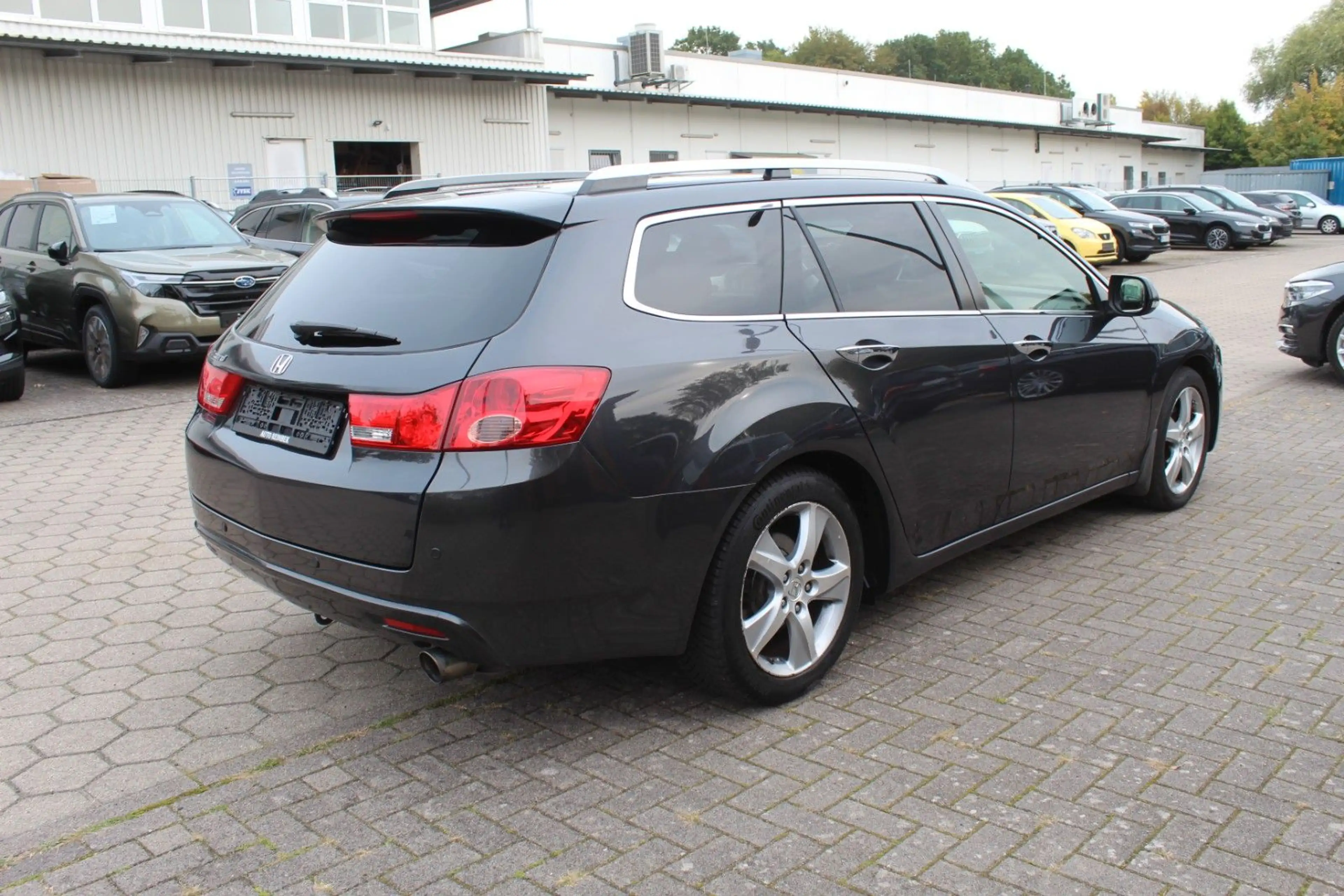 Honda Accord Tourer 2.0 Automatik — photo 4