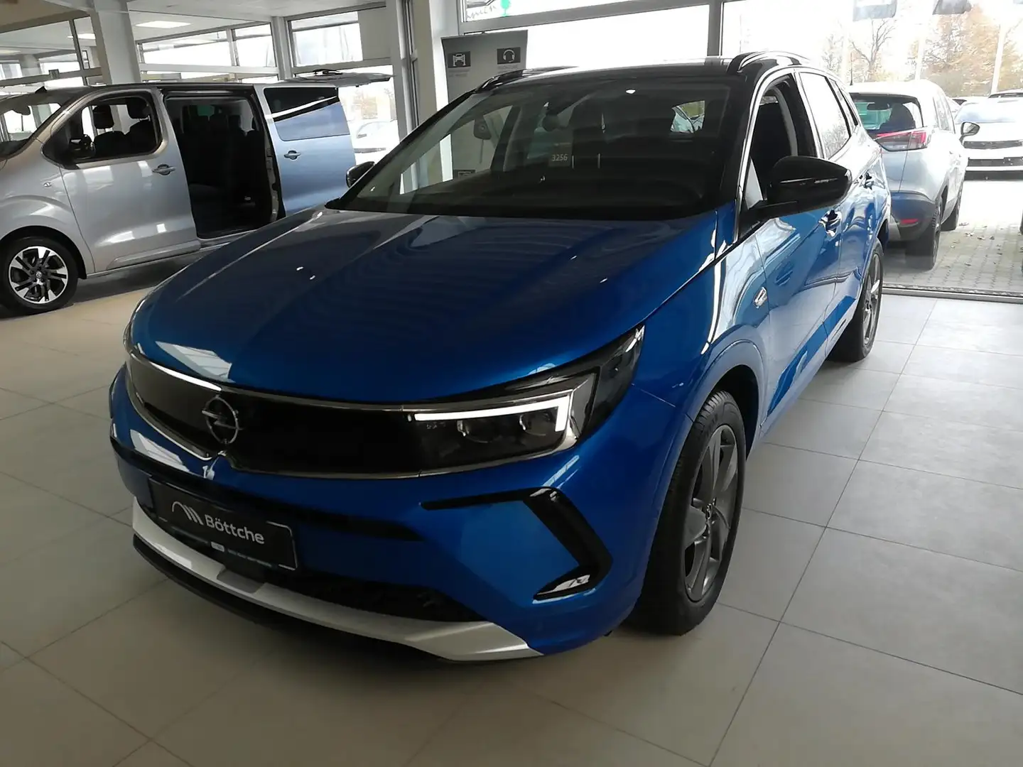 Opel Grandland Elegance 1.5 CDTI Metallic Blau - 2
