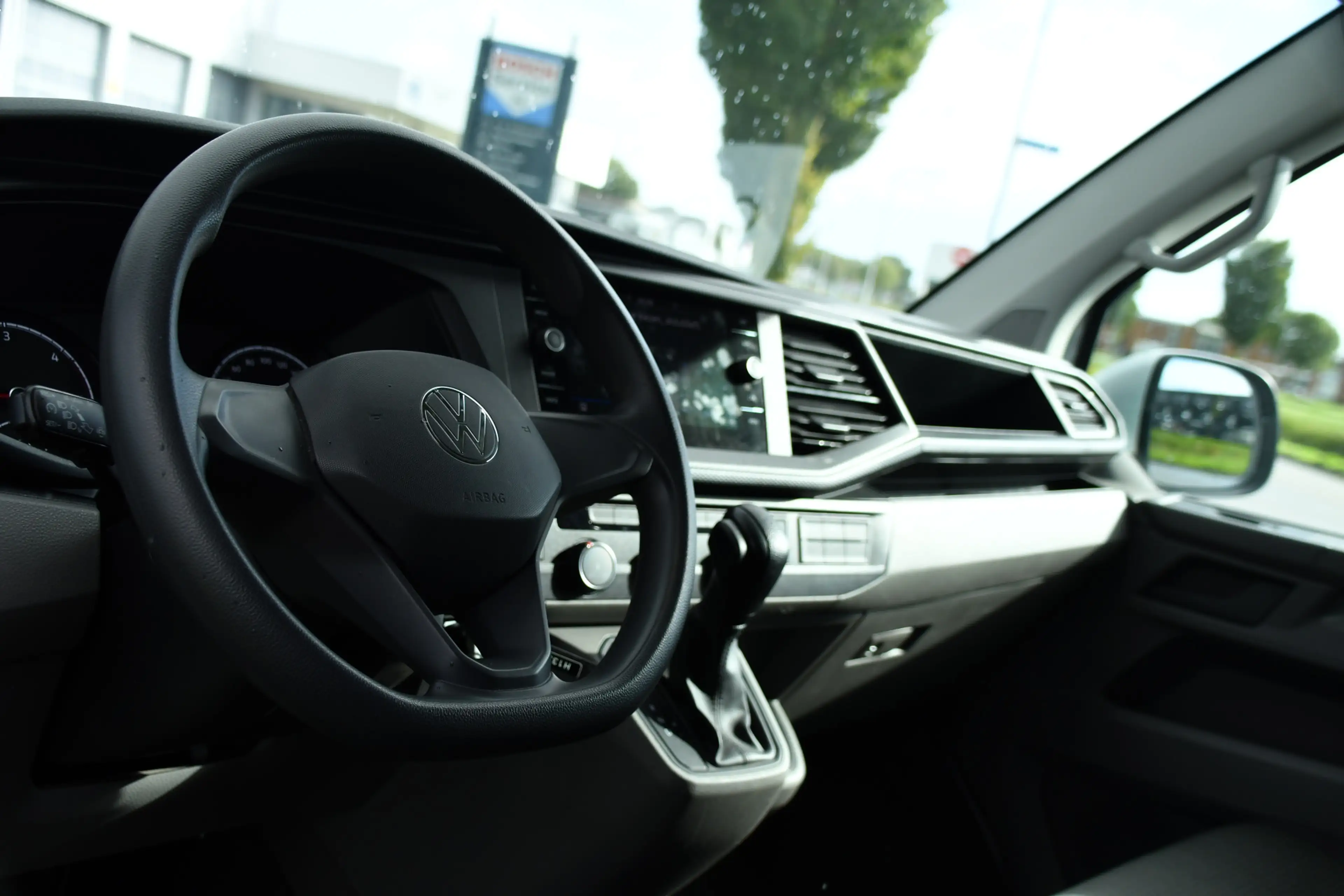 Volkswagen Transporter 2.0 TDI L2H1 DC PB Edition MARGE! Cruise, Carplay, — photo 12