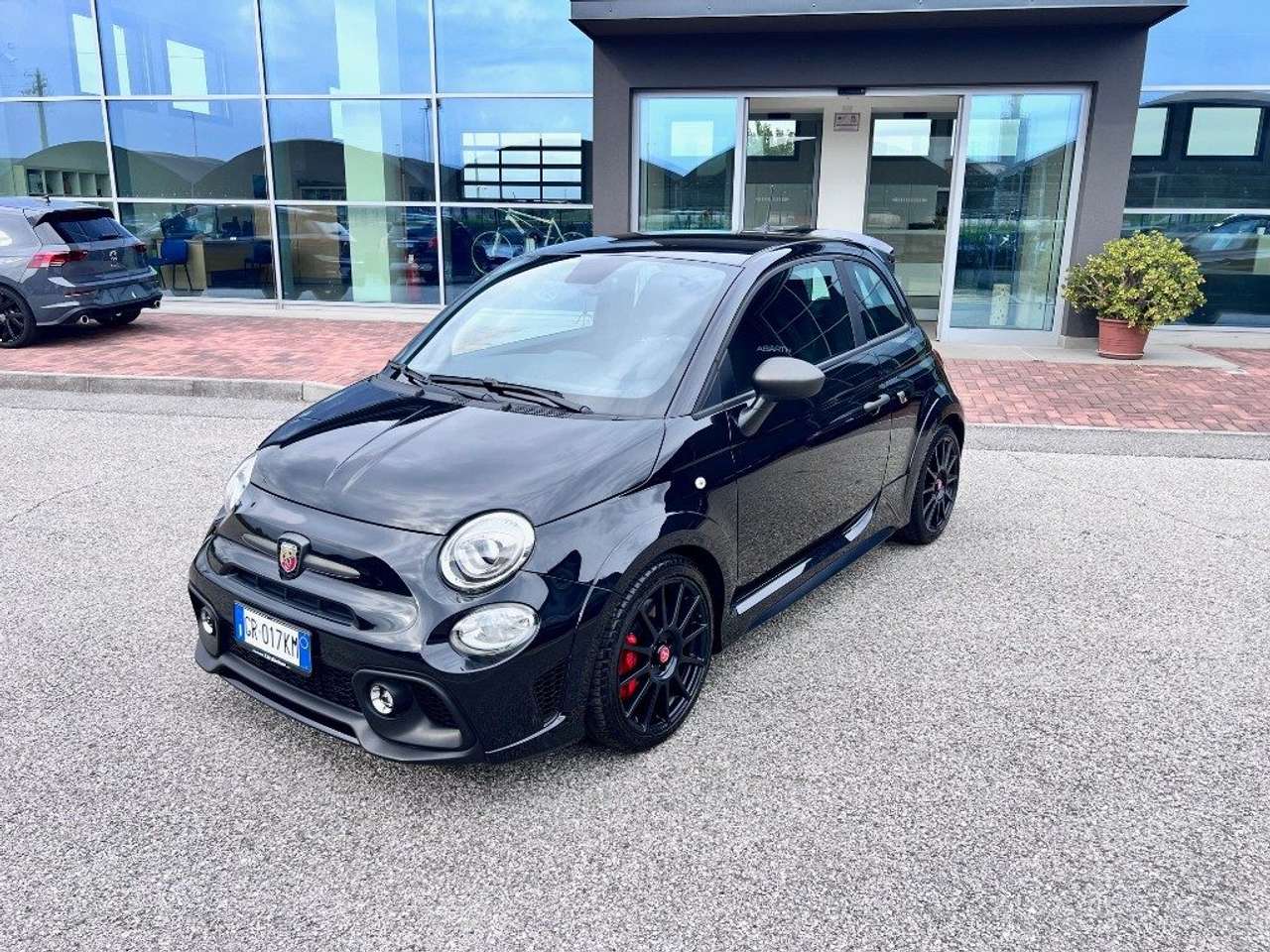 Abarth 695 1.4 Turbo T-Jet 180 CV / Pack Racing Style