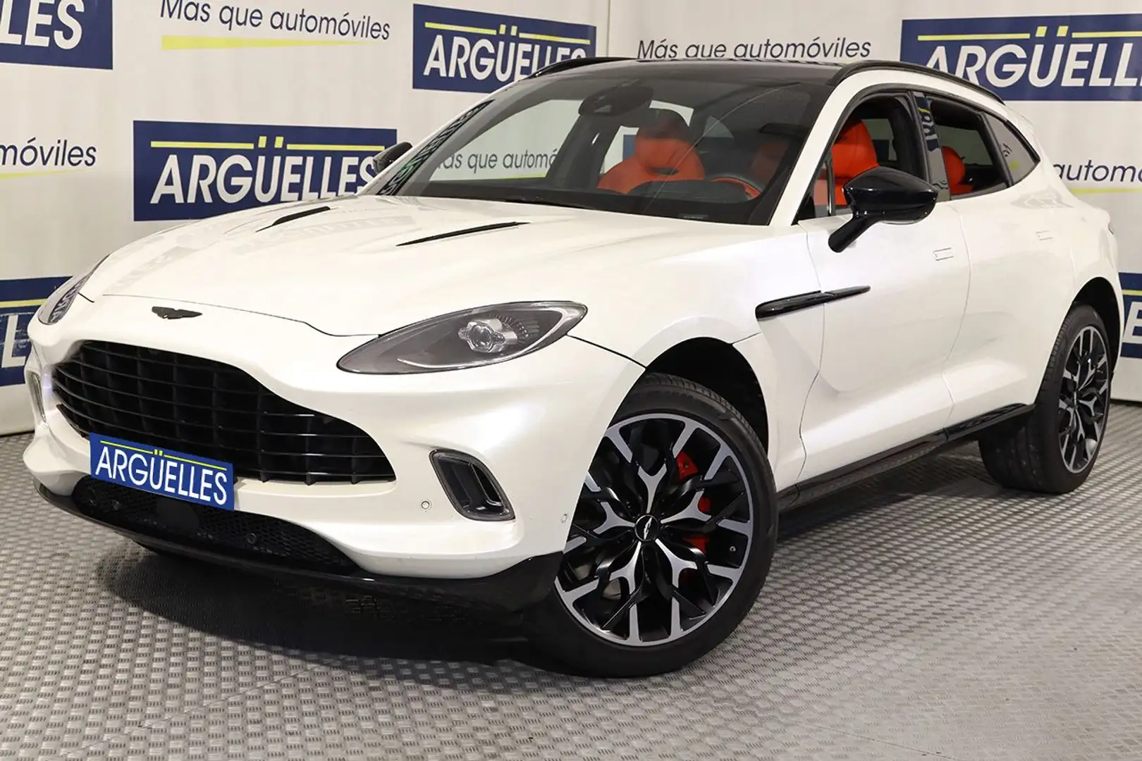 Aston Martin DBX 4.0 AWD Aut. Blanco - 1