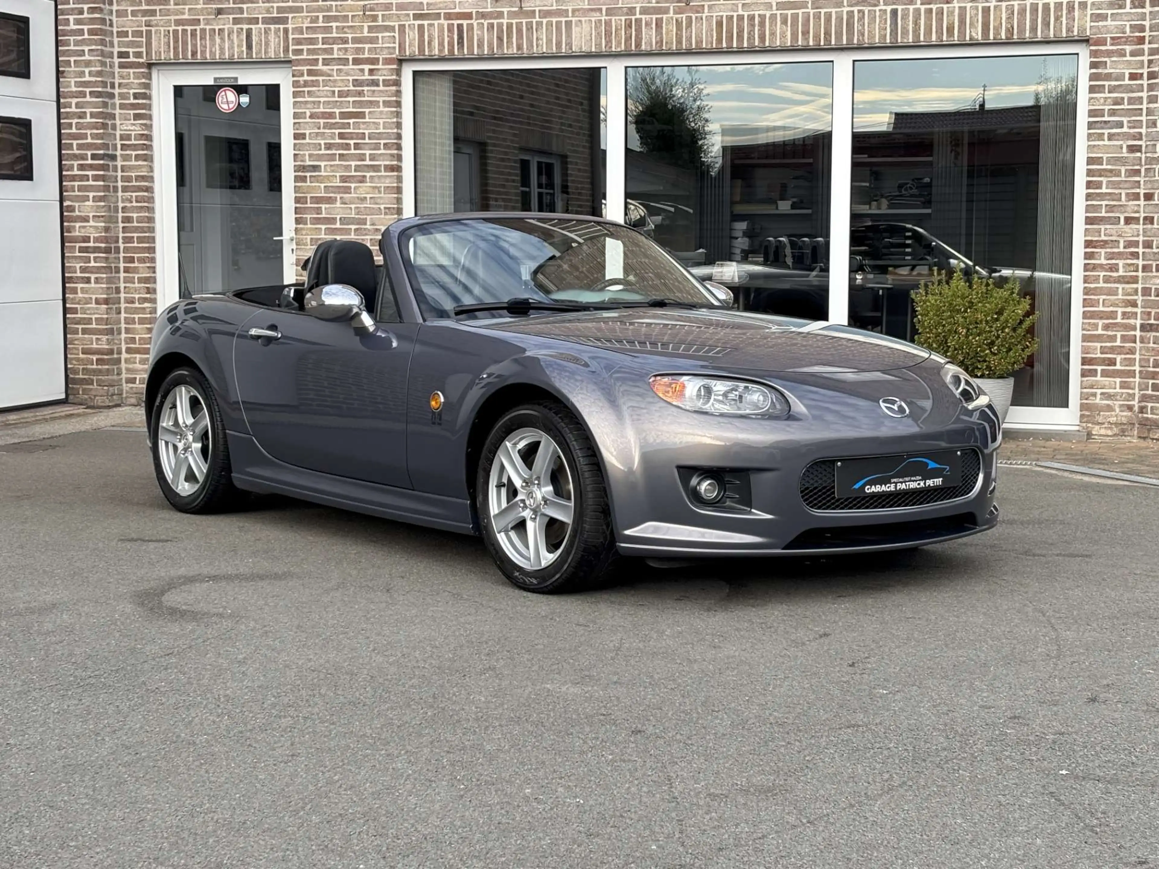 Mazda MX-5 MX-5 1.8i NC / Aero Kit / 138000km / 12m waarborg
