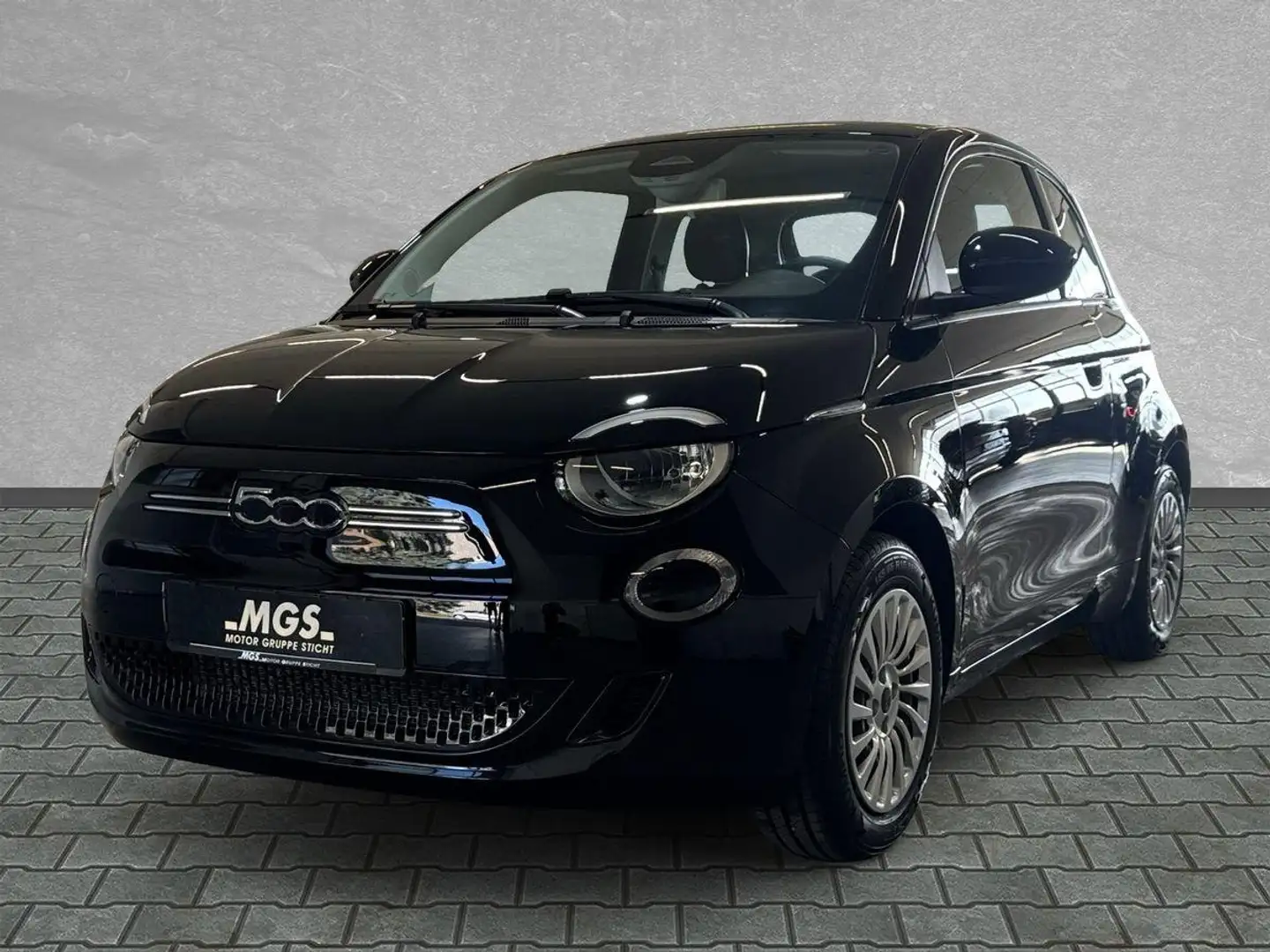Fiat 500e Action #ELEKTRO #KLIMA #PARKSENSOREN Schwarz - 2