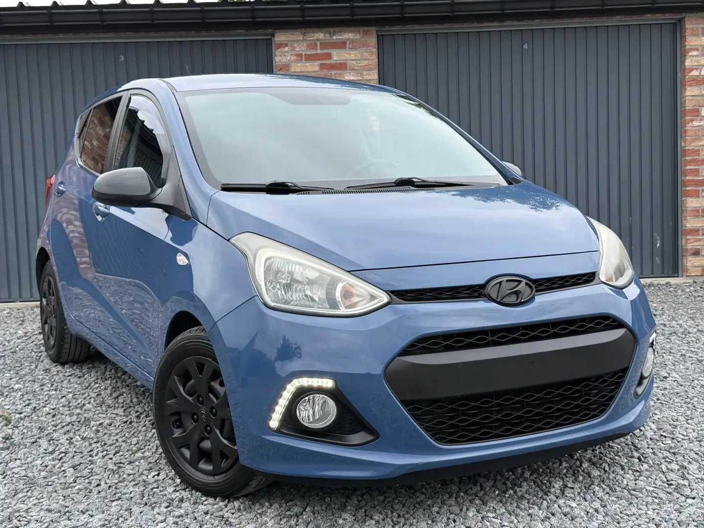 Hyundai i10 i10 1.0i Blue Drive ( Euro 5b ) / Airco / CT Ok Blauw - 1