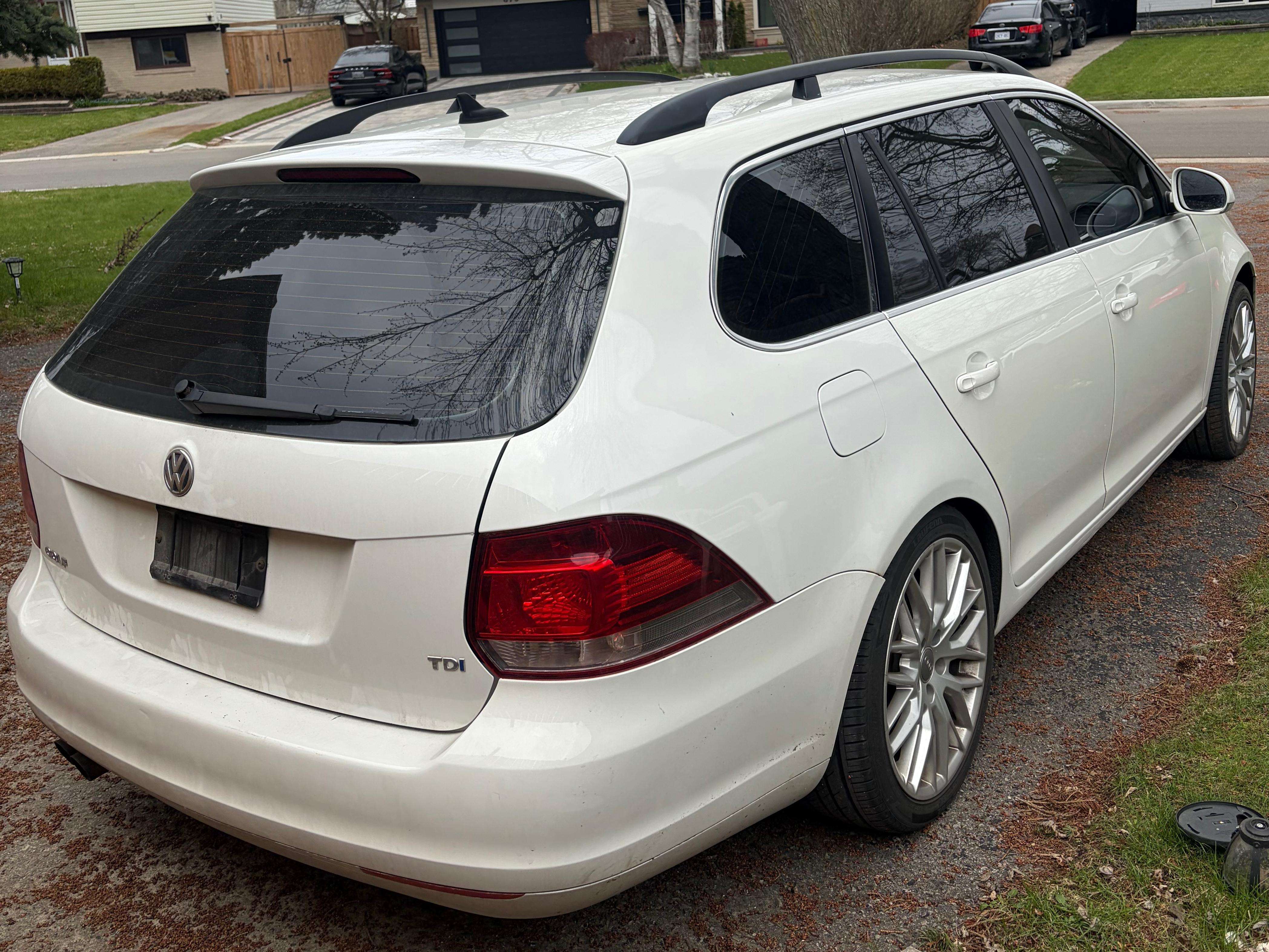 2012 Volkswagen Golf Highline alt 4