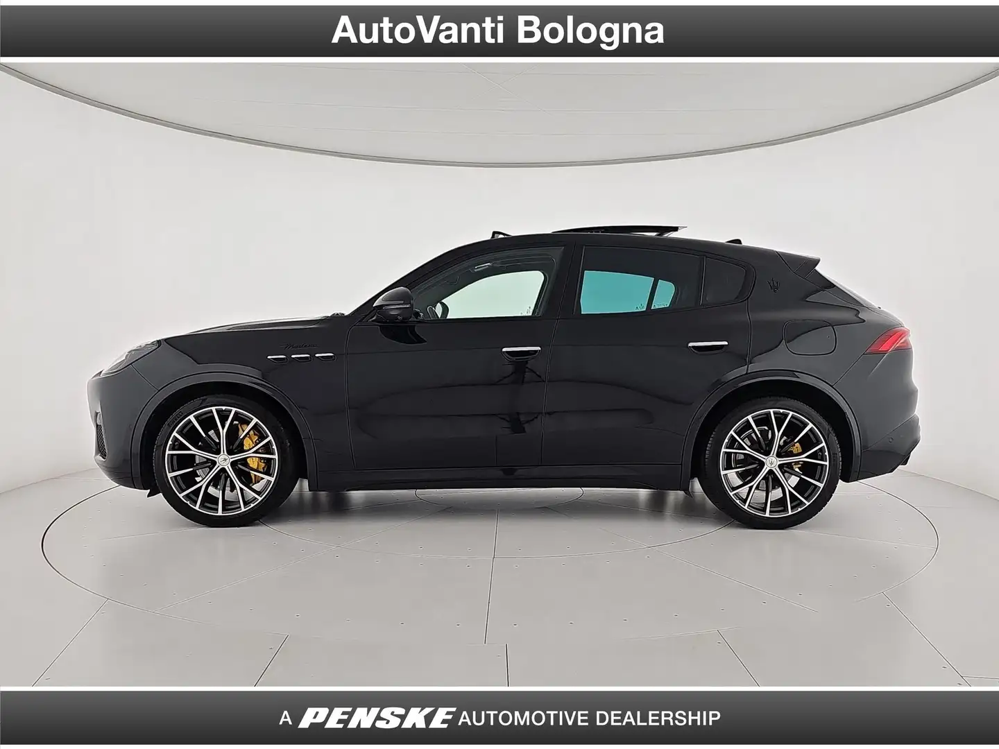 Maserati Grecale Grecale MHEV 330 CV AWD Modena Nero - 2