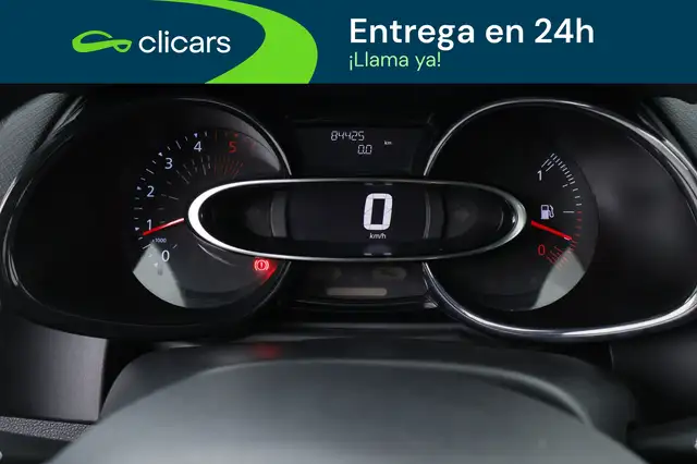 Renault Clio view 15
