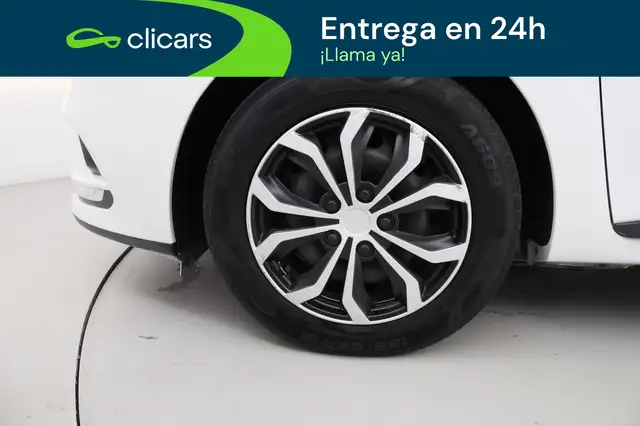Renault Clio view 11