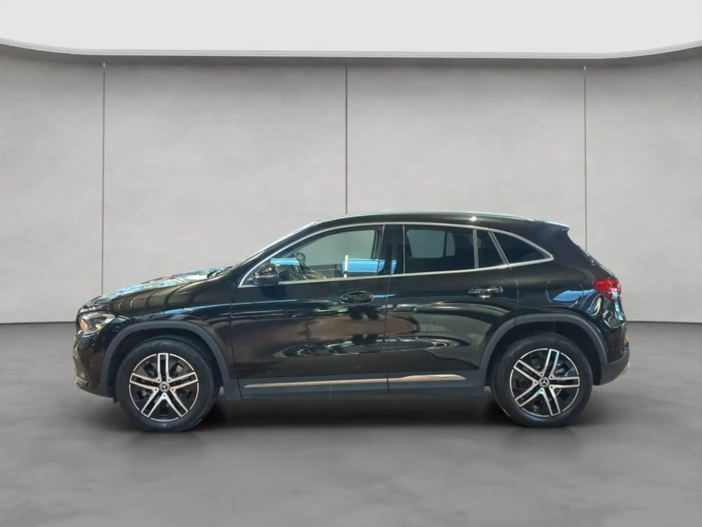 Mercedes-Benz GLA 250 GLA Schwarz - 2