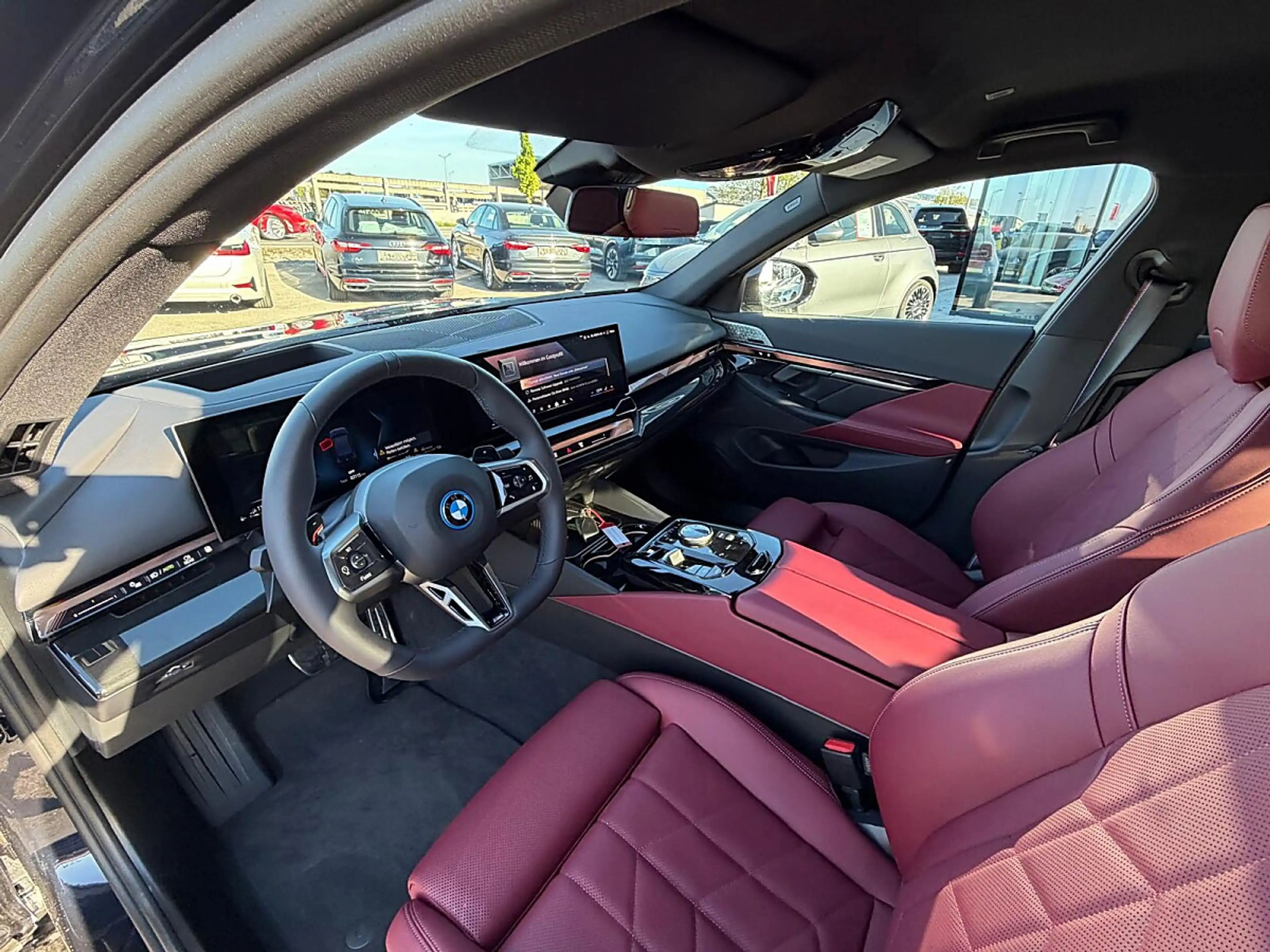 BMW 550 e M-Sport xDrive Aut. — photo 12