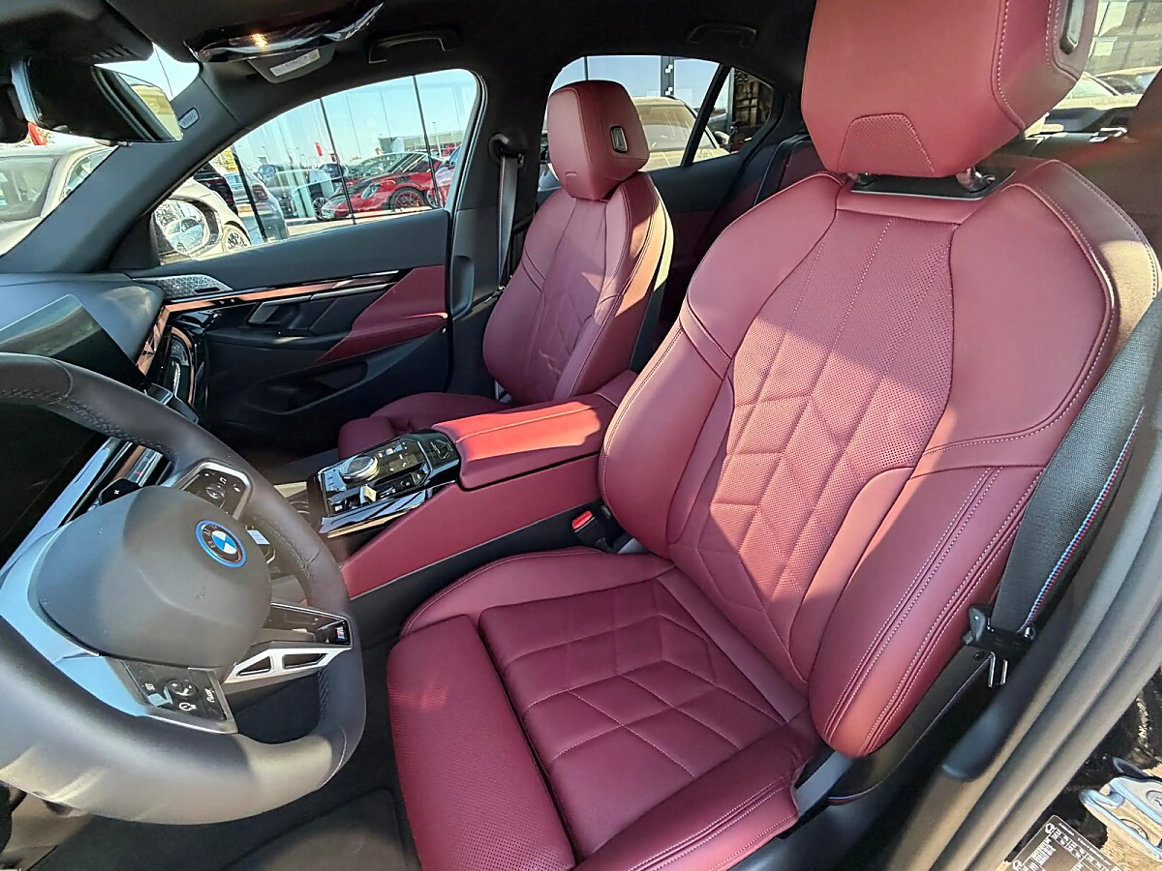 BMW 550 e M-Sport xDrive Aut. — photo 13