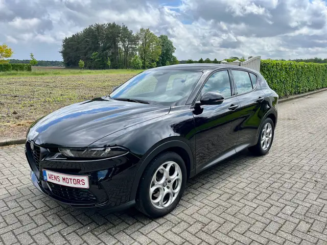 Alfa Romeo Tonale 1.5 MHEV Automaat 360/Carplay/Led Garantie!!