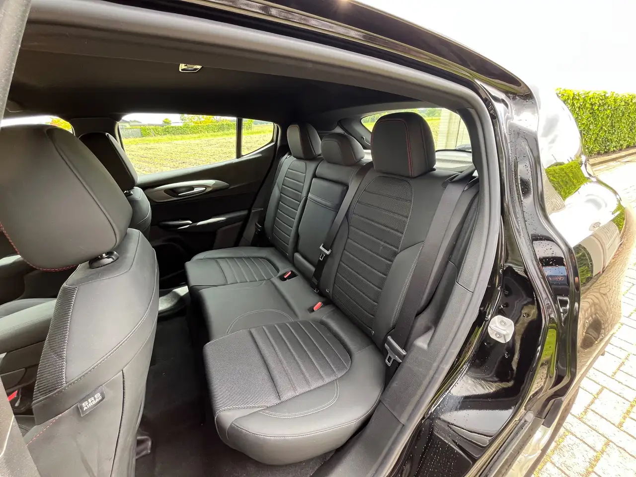 Alfa Romeo Tonale 1.5 MHEV Automaat 360/Carplay/Led Garantie!!, миниатюра 9