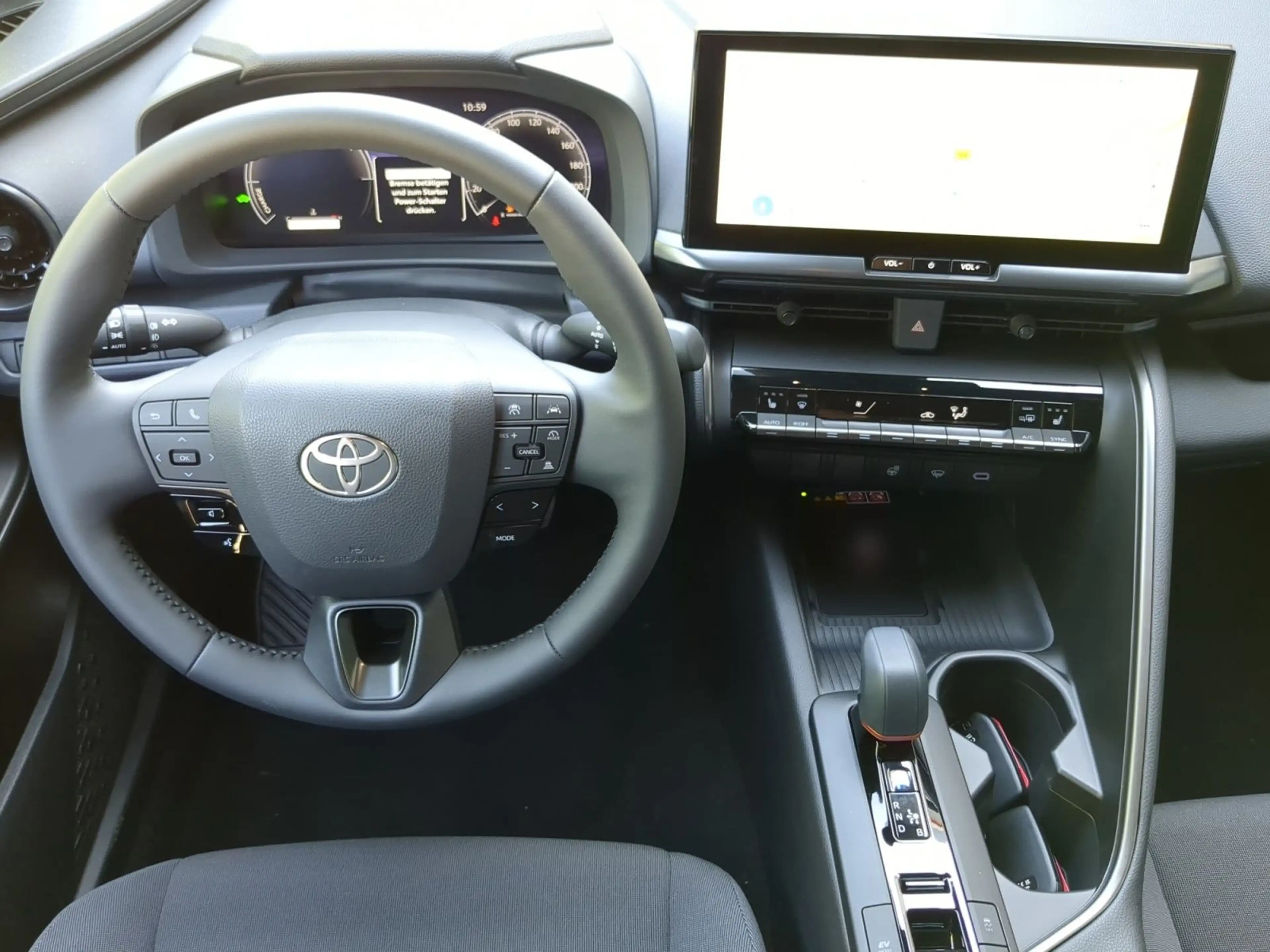 Toyota C-HR 2.0 Hybrid TEAM NAVI+APP+ACC+SHZ+RFK+DAB — photo 9