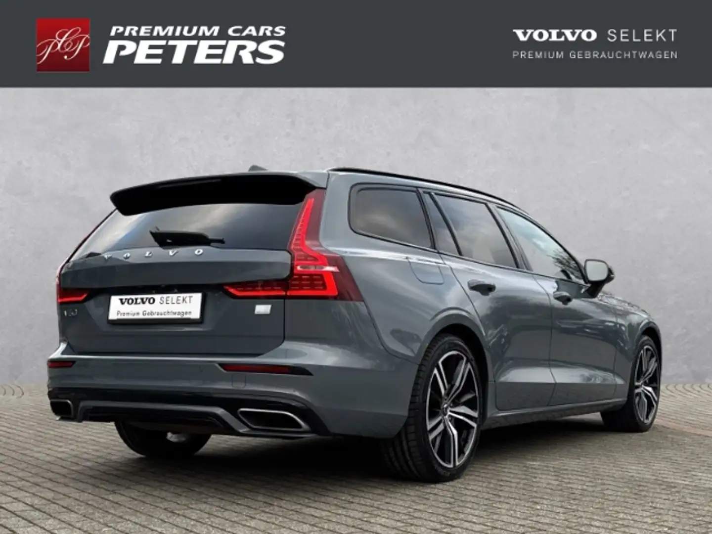 Volvo V60 R-Design Recharge T8 19''LM AHK PilotAssist Harman Grey - 2
