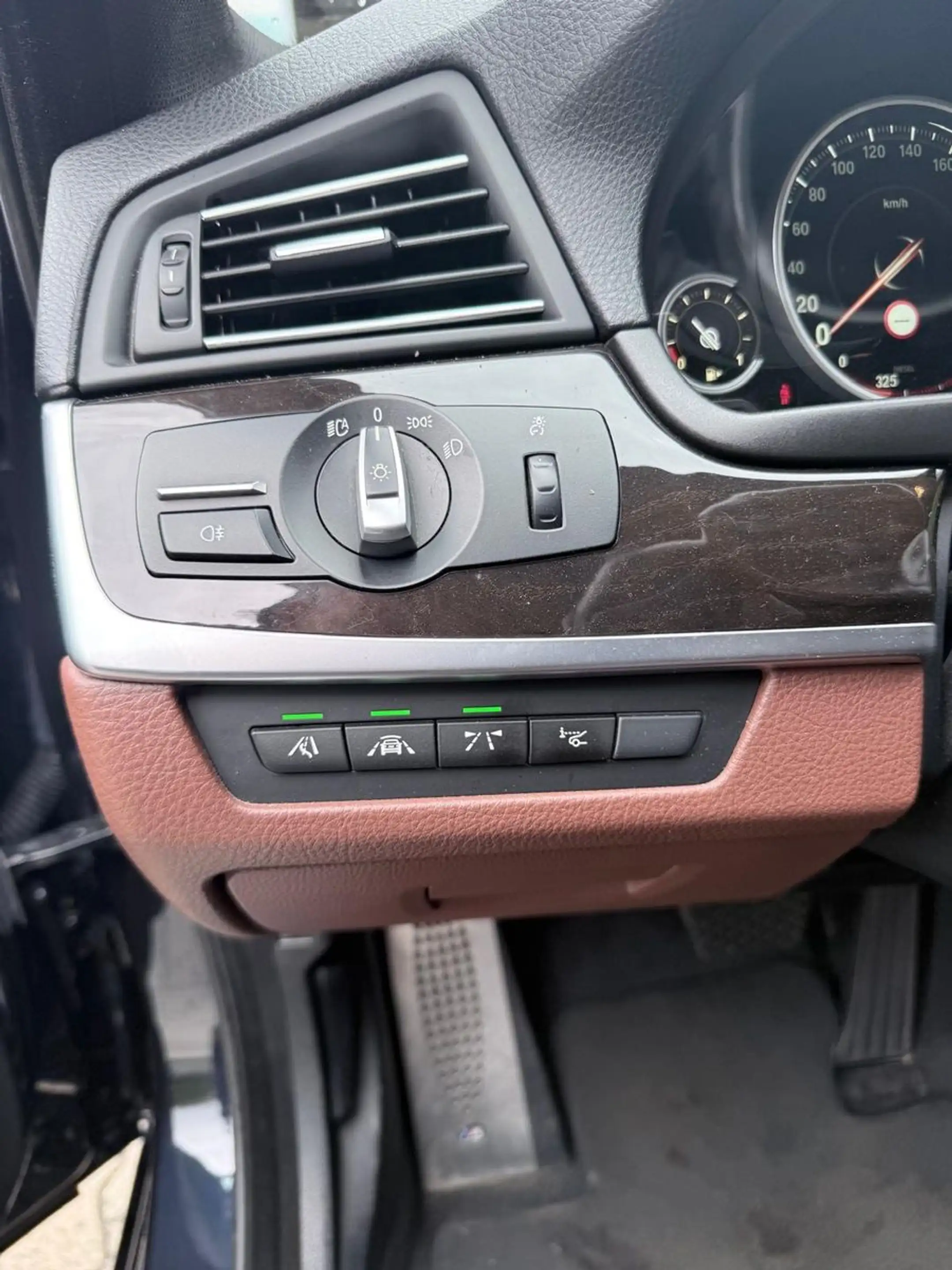 BMW 530 Touring 530d xDrive Panorama | HUD | LCI — photo 14