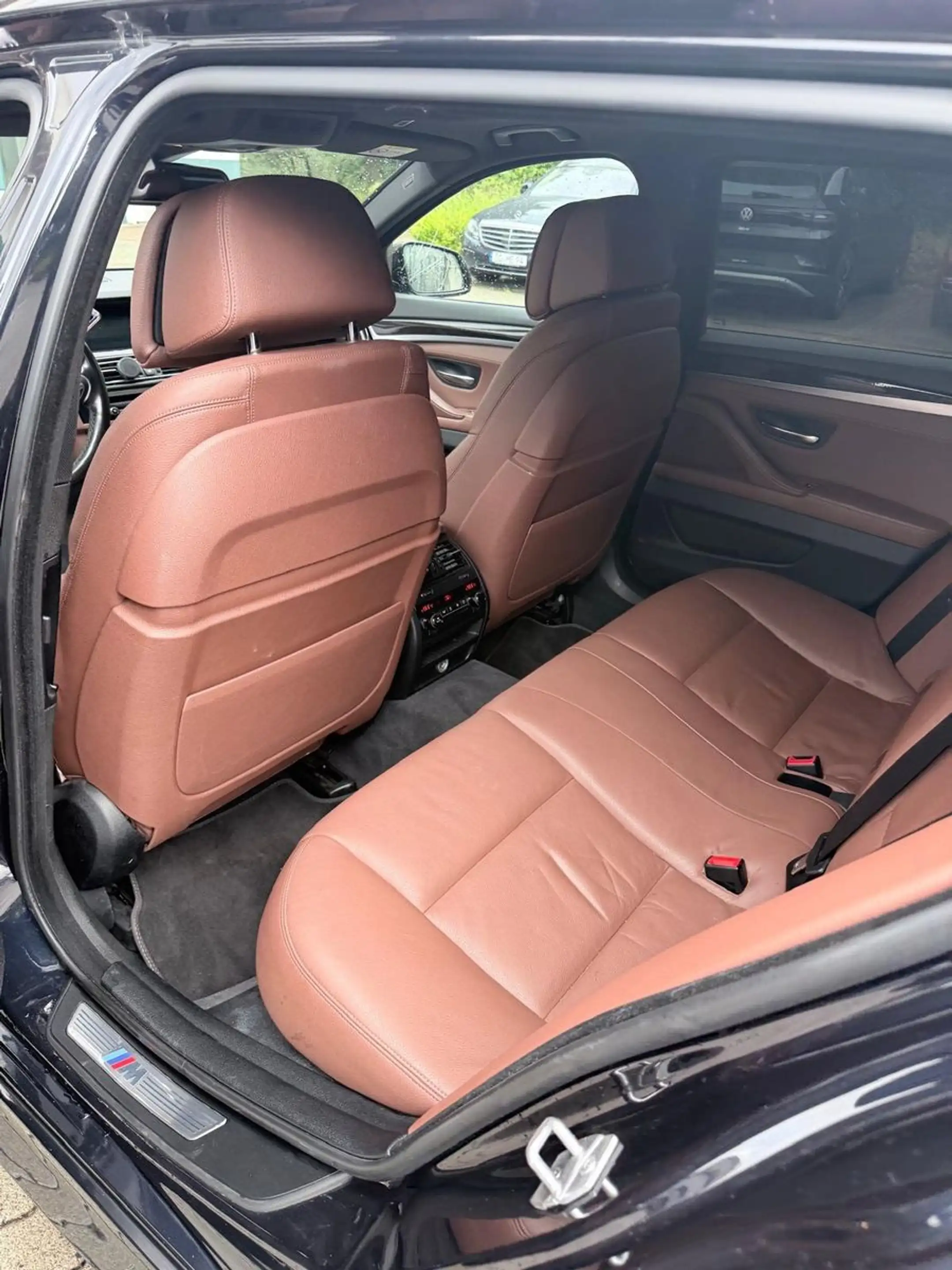 BMW 530 Touring 530d xDrive Panorama | HUD | LCI — photo 10