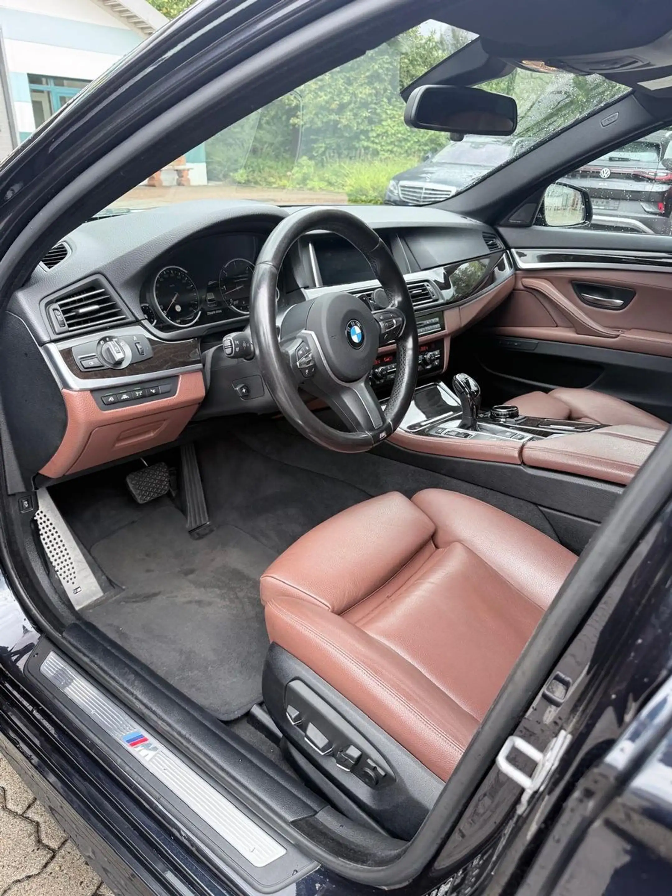 BMW 530 Touring 530d xDrive Panorama | HUD | LCI — photo 3