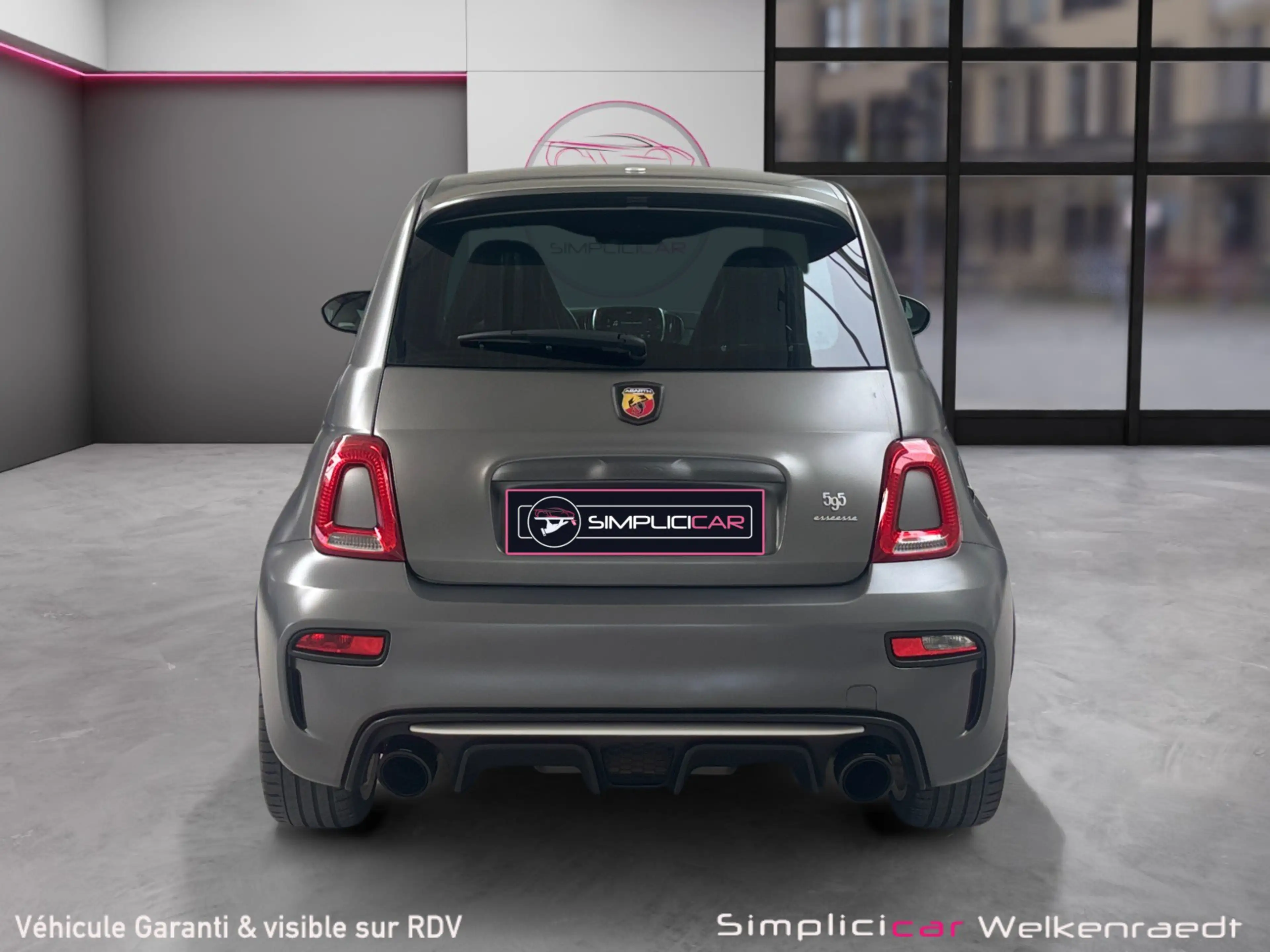 Abarth 500 595 Esseesse-LIGNE  AKRAPOVIC-SIÈGES BAQUETS CARBON-FREINS BREMBO — photo 6