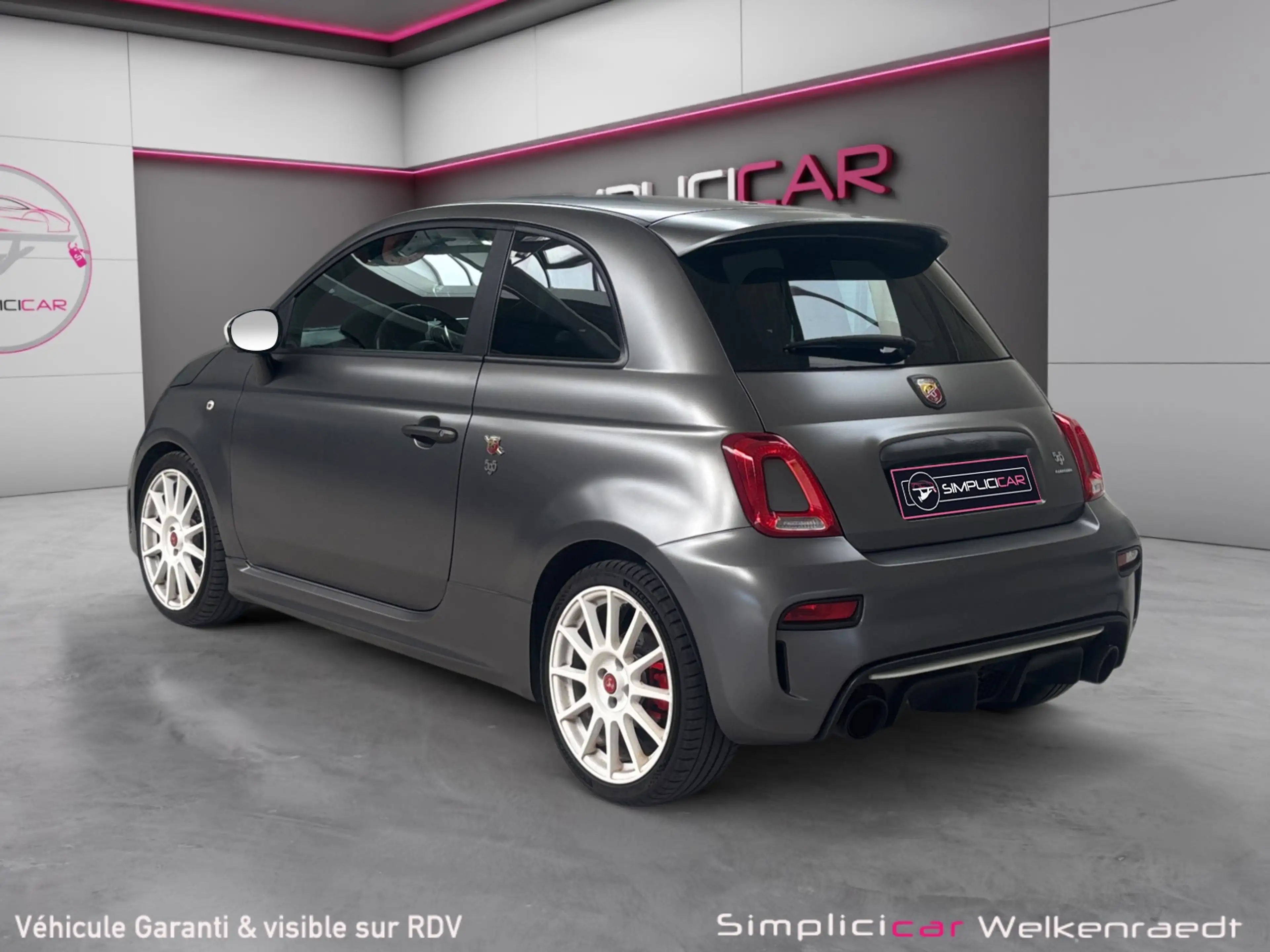 Abarth 500 595 Esseesse-LIGNE  AKRAPOVIC-SIÈGES BAQUETS CARBON-FREINS BREMBO — photo 5