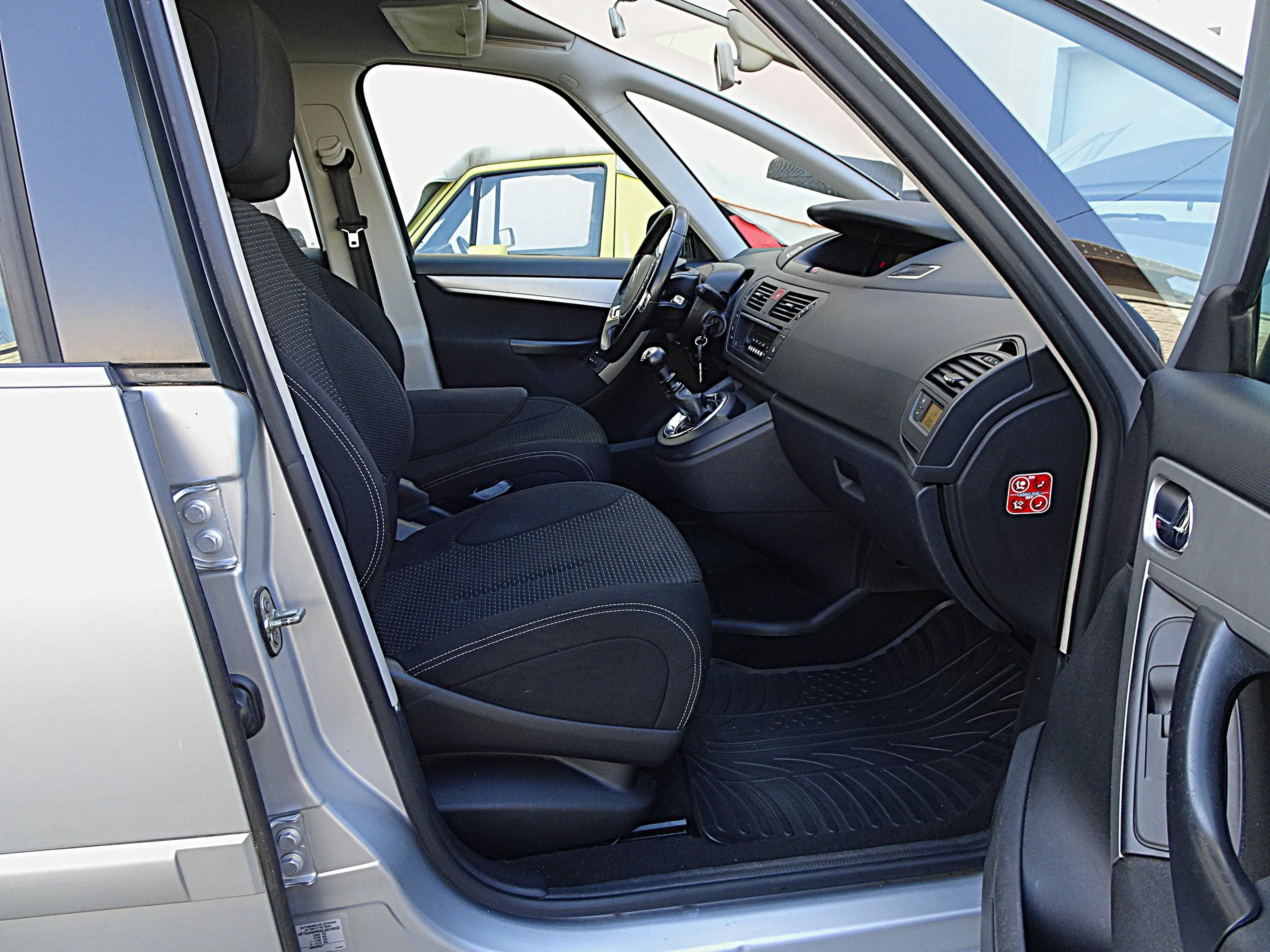 Citroen Grand C4 Picasso Selection — photo 6