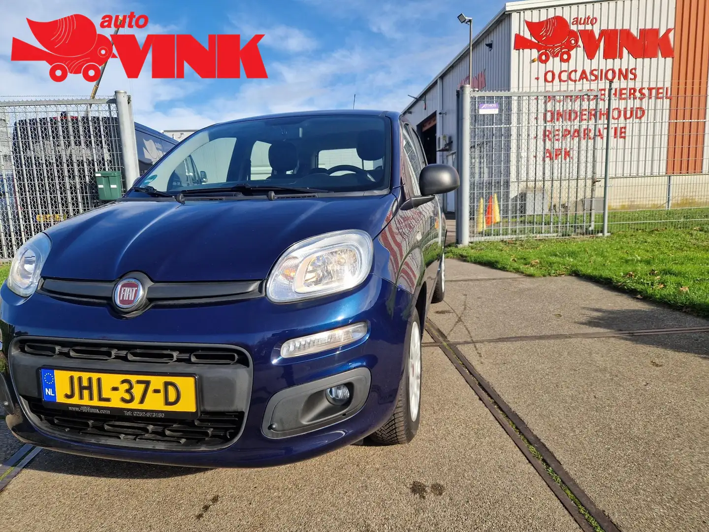 Fiat Panda 1.2 Lounge Blau - 1
