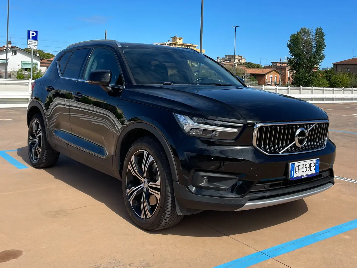 Volvo XC40 XC40 1.5 t4 phev Inscription auto my21 Nero - 2