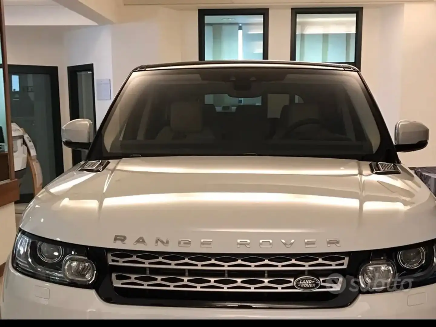 Land Rover Range Rover Sport Range Rover Sport 3.0 tdV6 HSE auto Bianco - 2