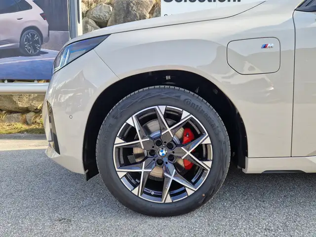 BMW X3 30e xDrive Ansicht 3