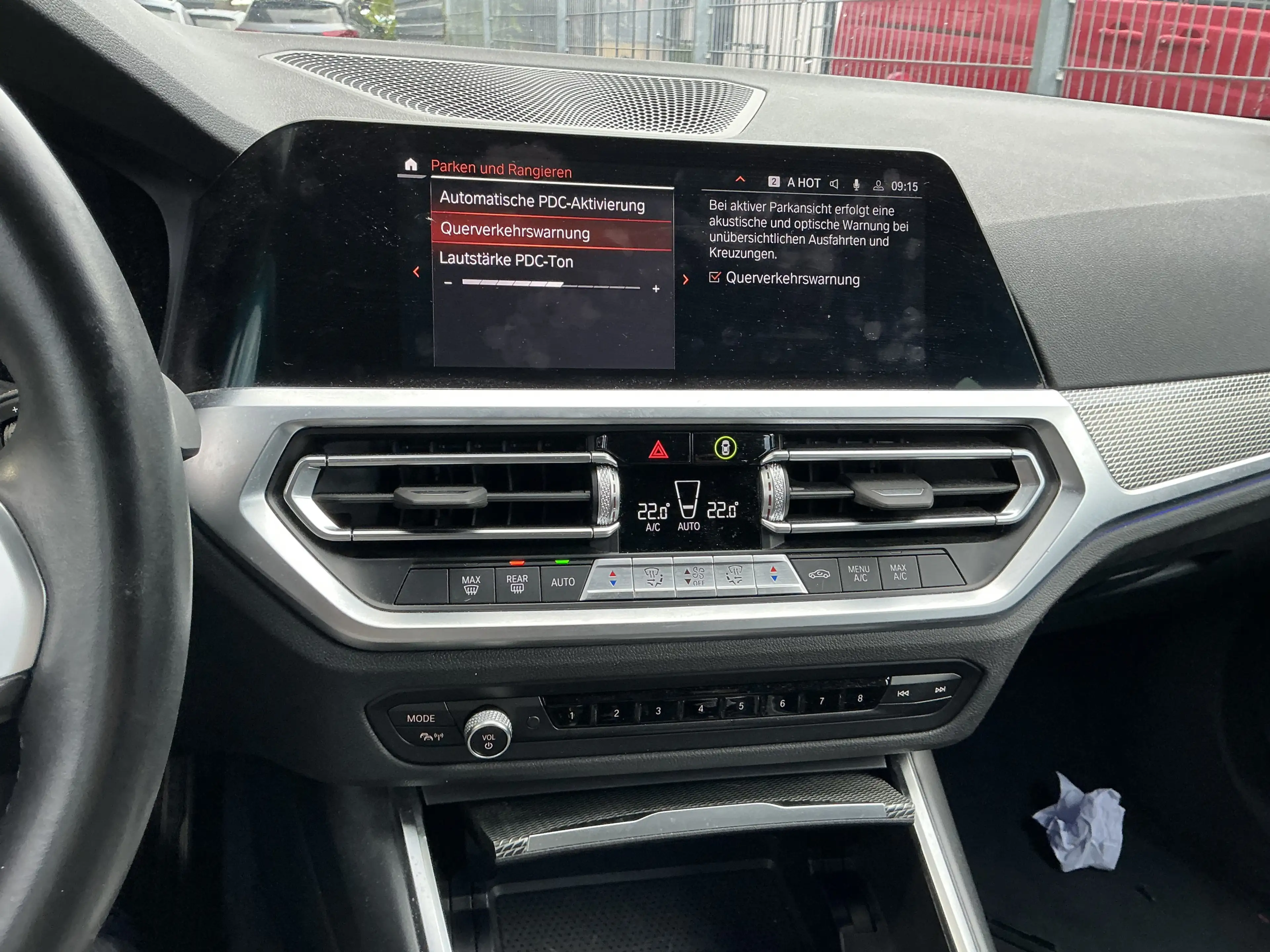 BMW 318 d M-Sport Leder R.Cam Navi Ambiente PDC LED — photo 15