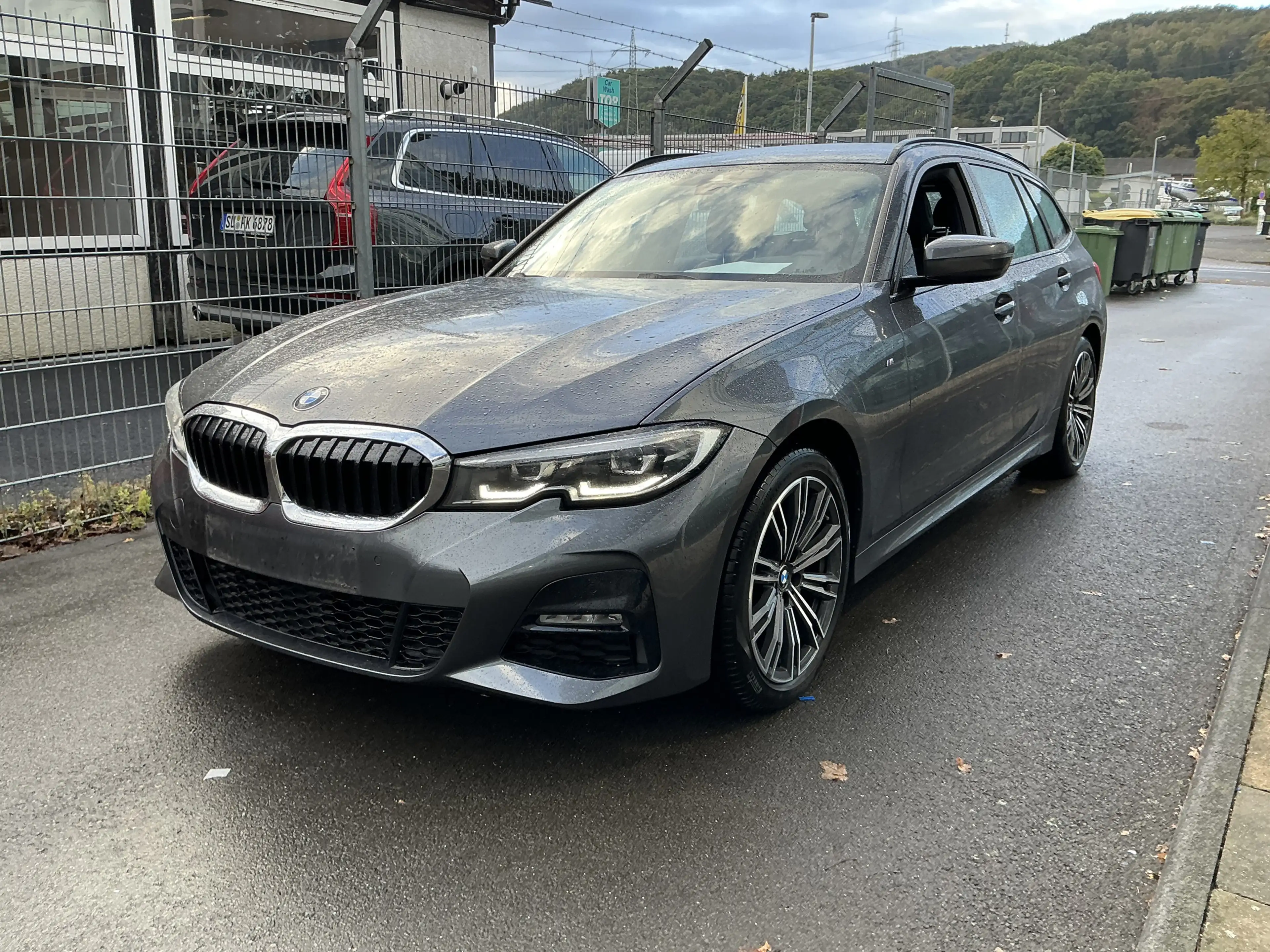 BMW 318 d M-Sport Leder R.Cam Navi Ambiente PDC LED