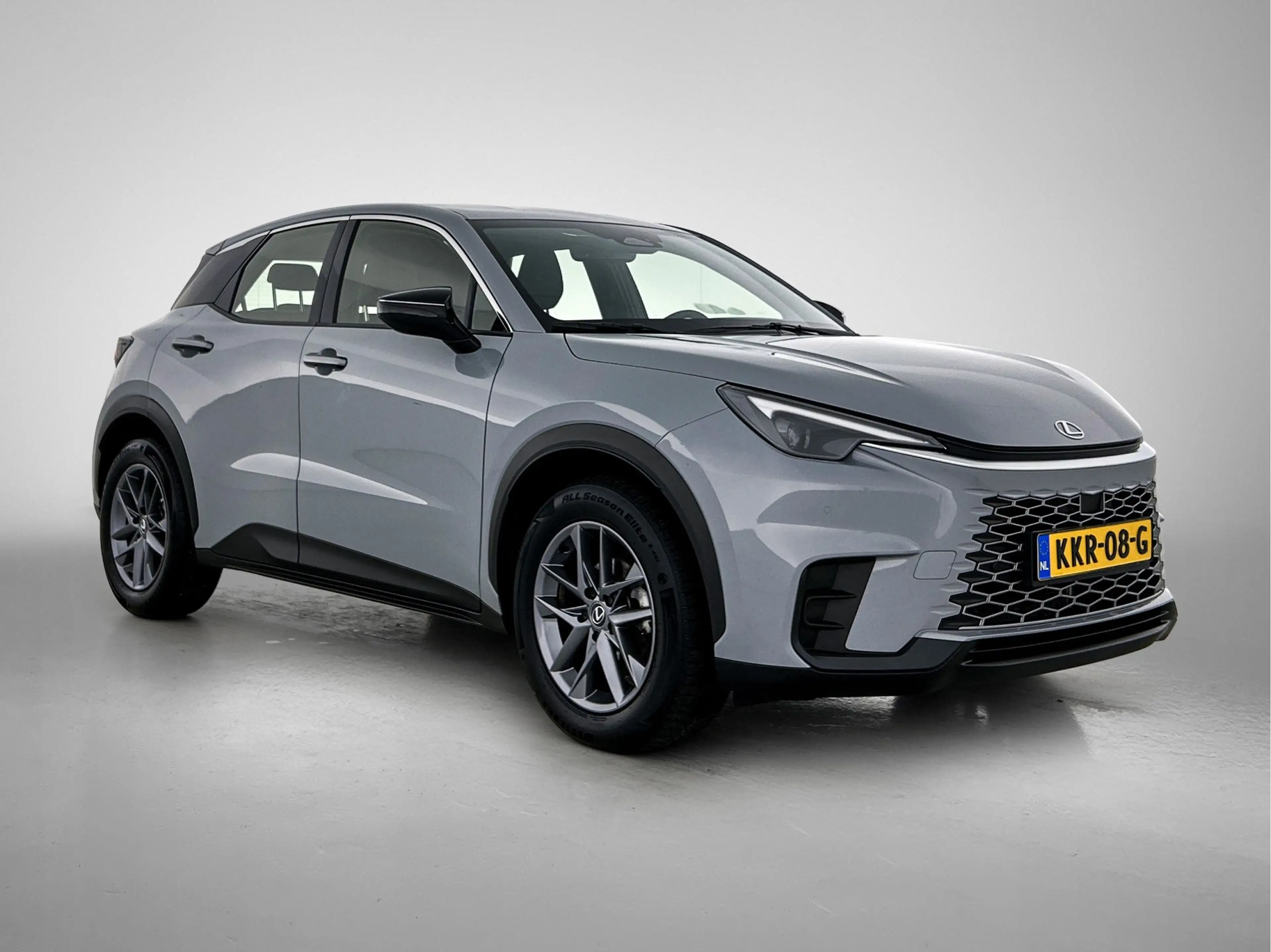 Lexus LBX 2WD | Comfort & Safety Pack | Lexus Link + | Safet — photo 13