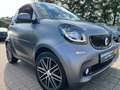 smart forTwo *PRIME*PANORAMA*SPORT-PAKET*KAMERA*BRABUS Gris - thumbnail 4