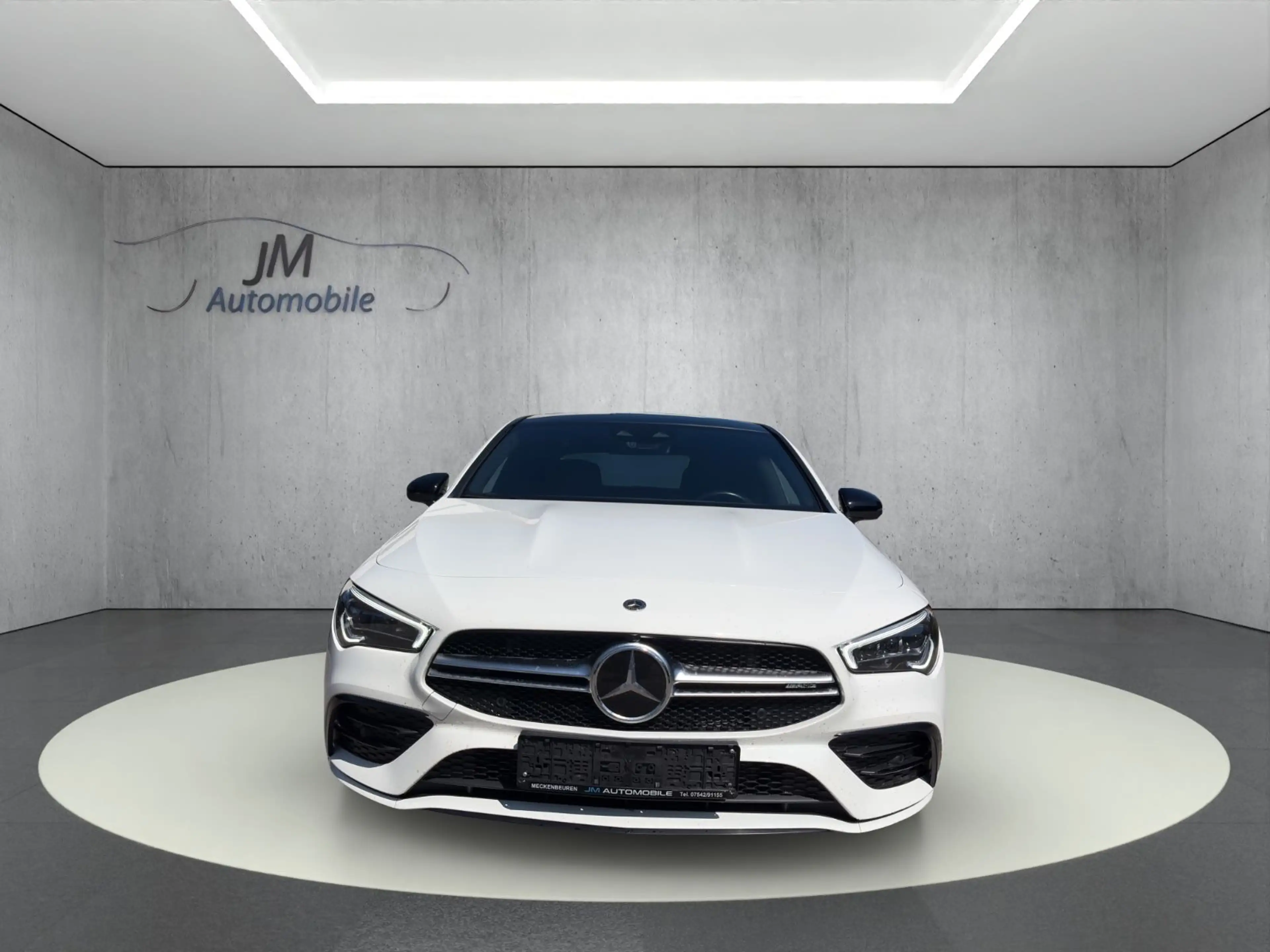 Mercedes-Benz CLA 35 AMG CLA 35 4Matic AMG Nightpaket LED — photo 2