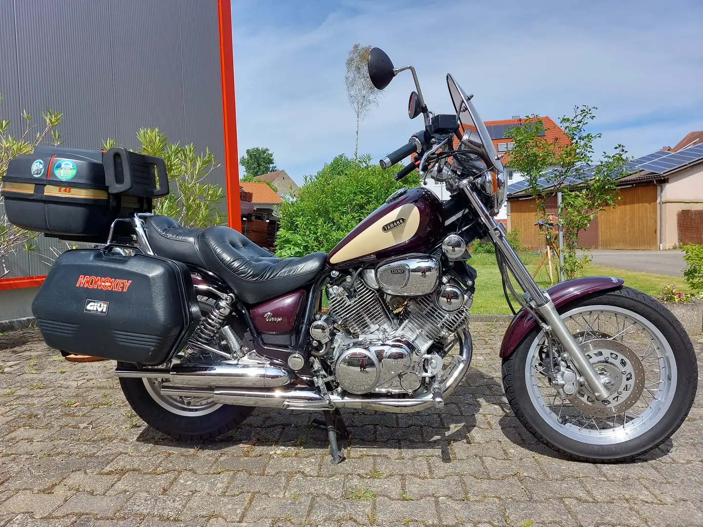 Yamaha XV 1100 Virago Rot - 1