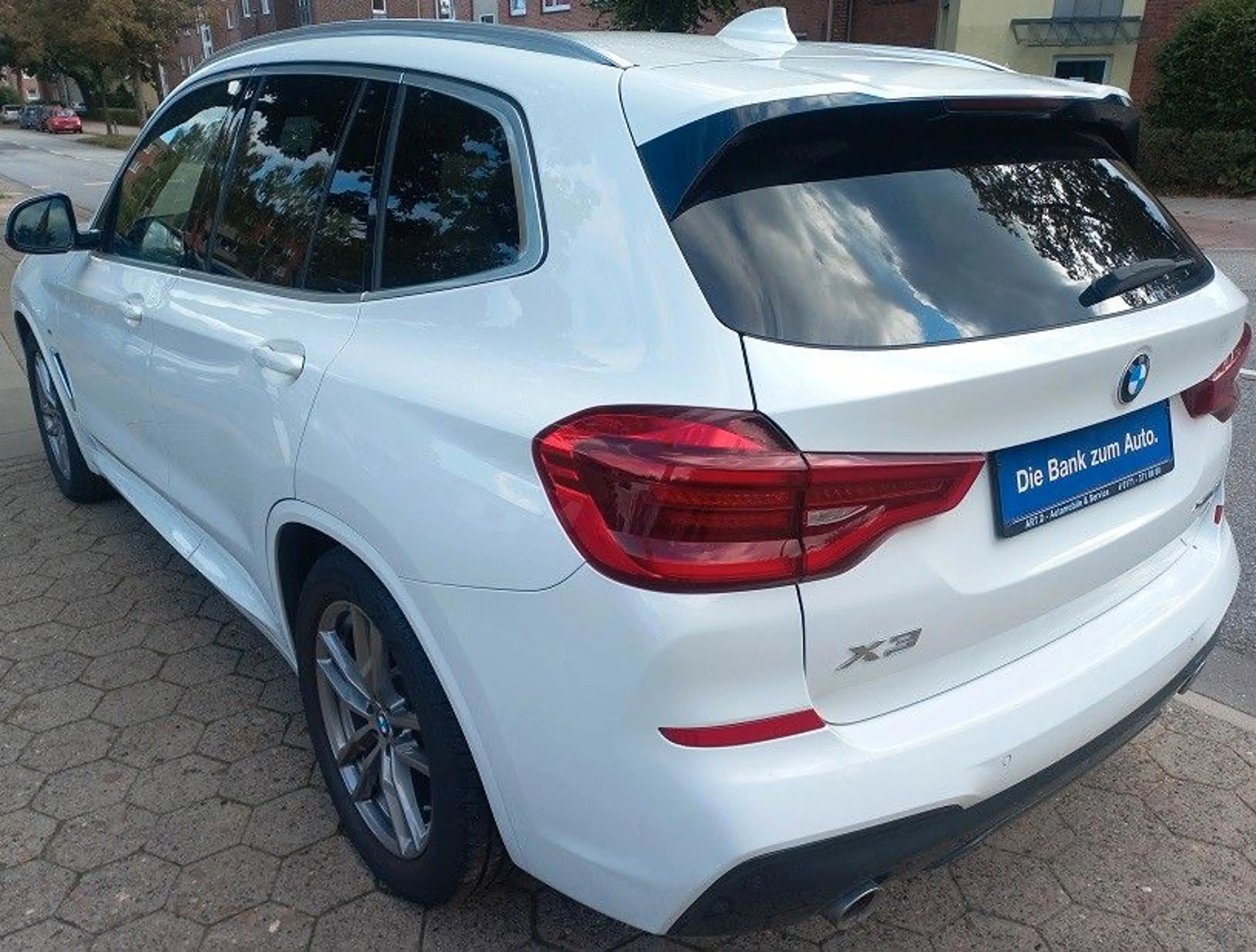 BMW X3 xDrive 20i M Sport Klima SHZ Leder Navi AHK — photo 6